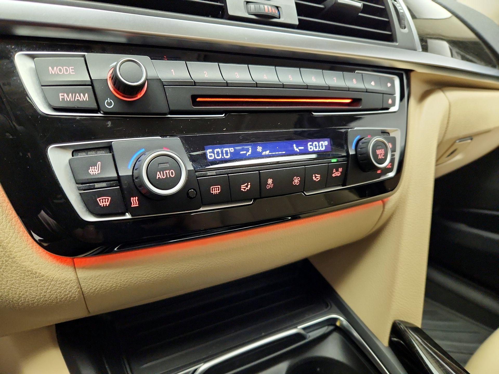 Thumbnail: 2018 BMW 3 Series - 17