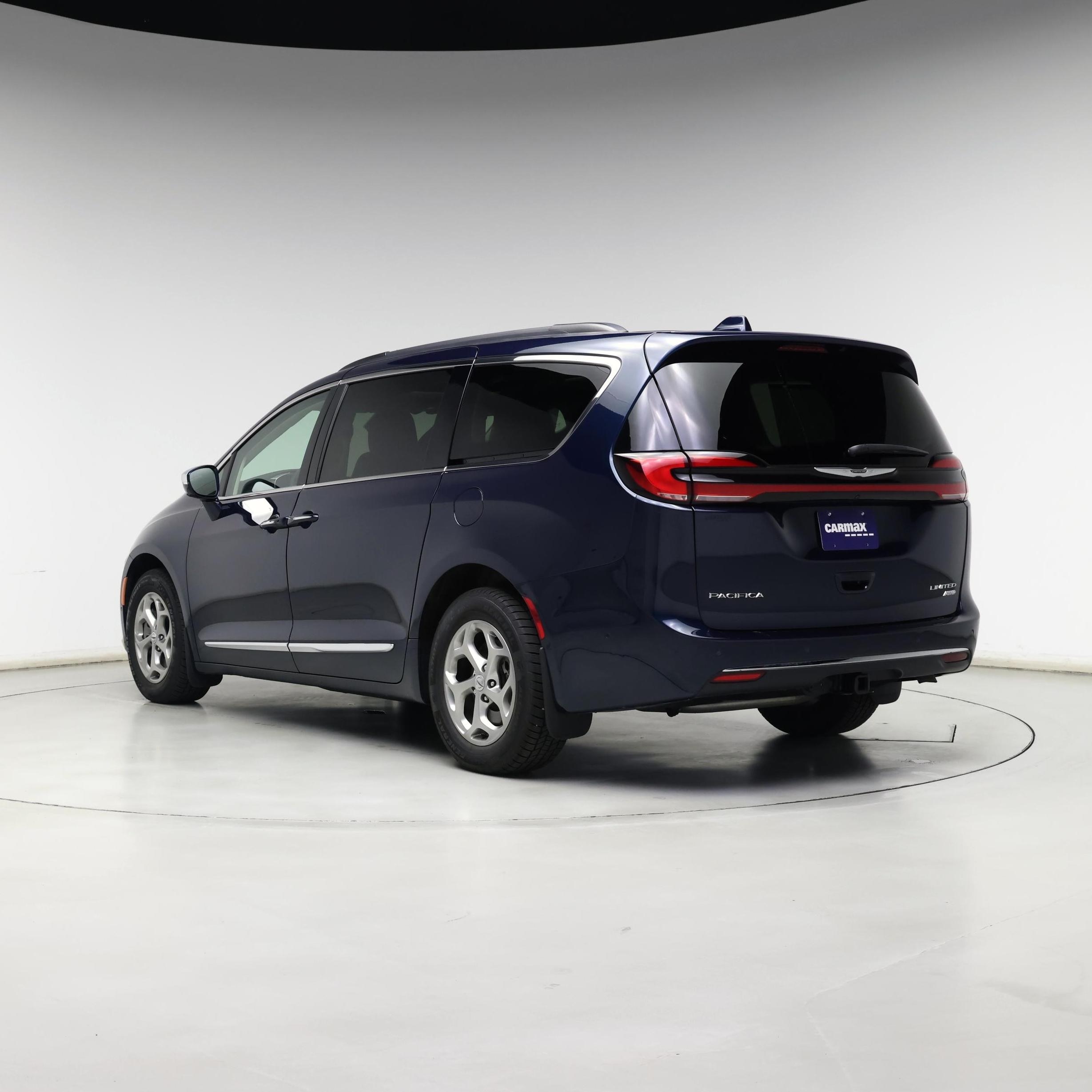 Thumbnail: 2022 Chrysler Pacifica - 2