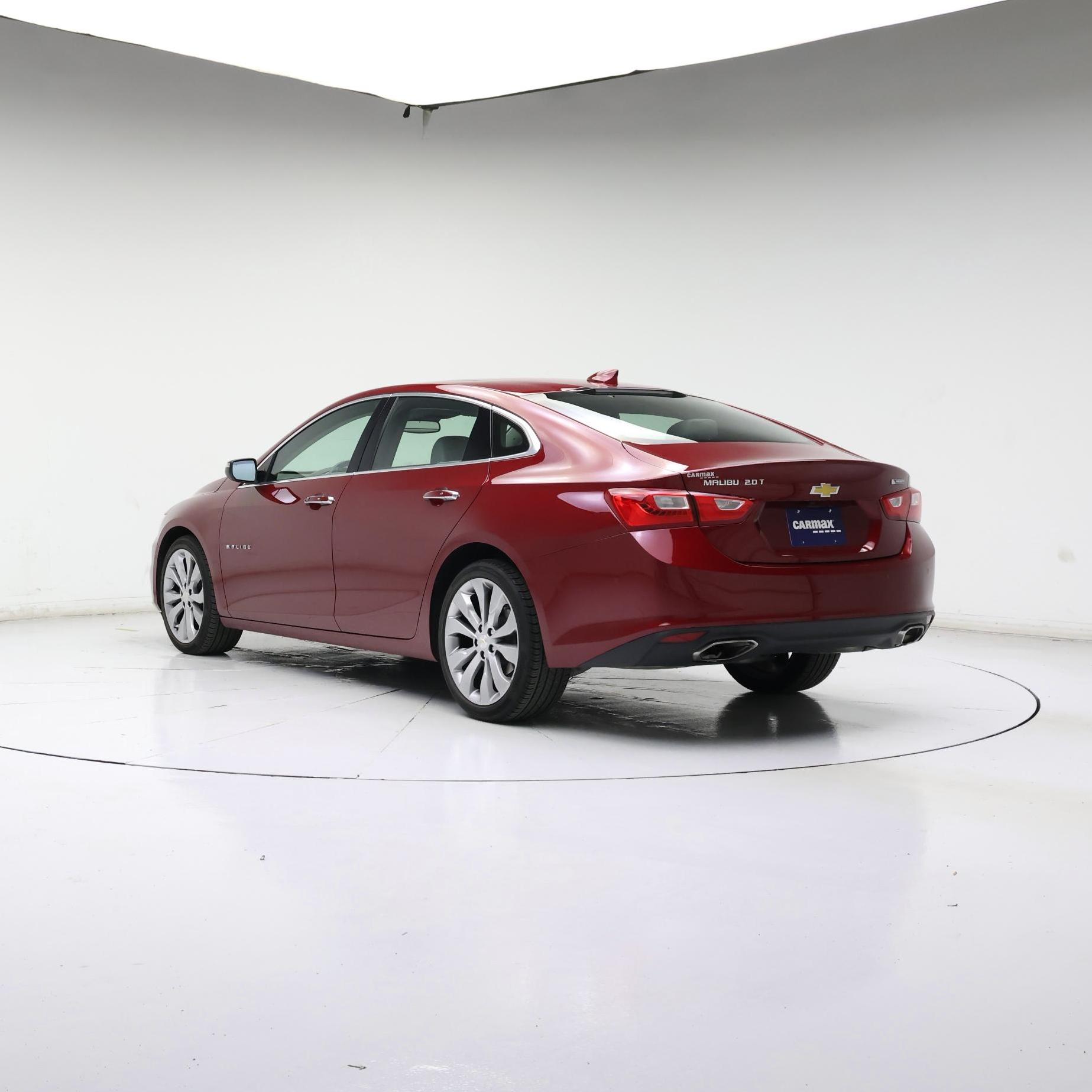 Thumbnail: 2018 Chevrolet Malibu - 2