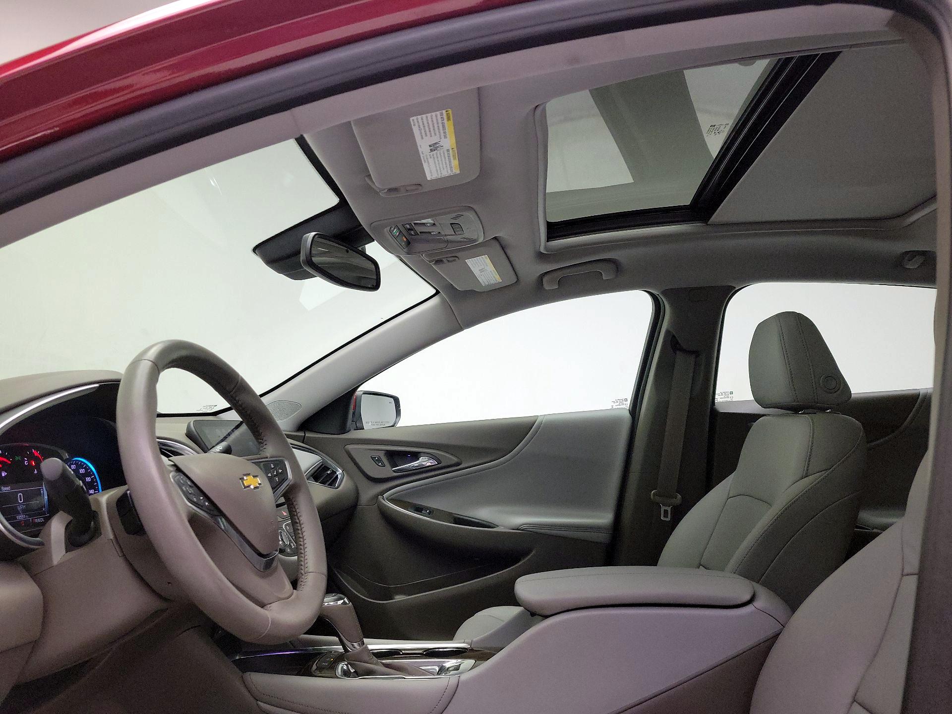 Thumbnail: 2018 Chevrolet Malibu - 20