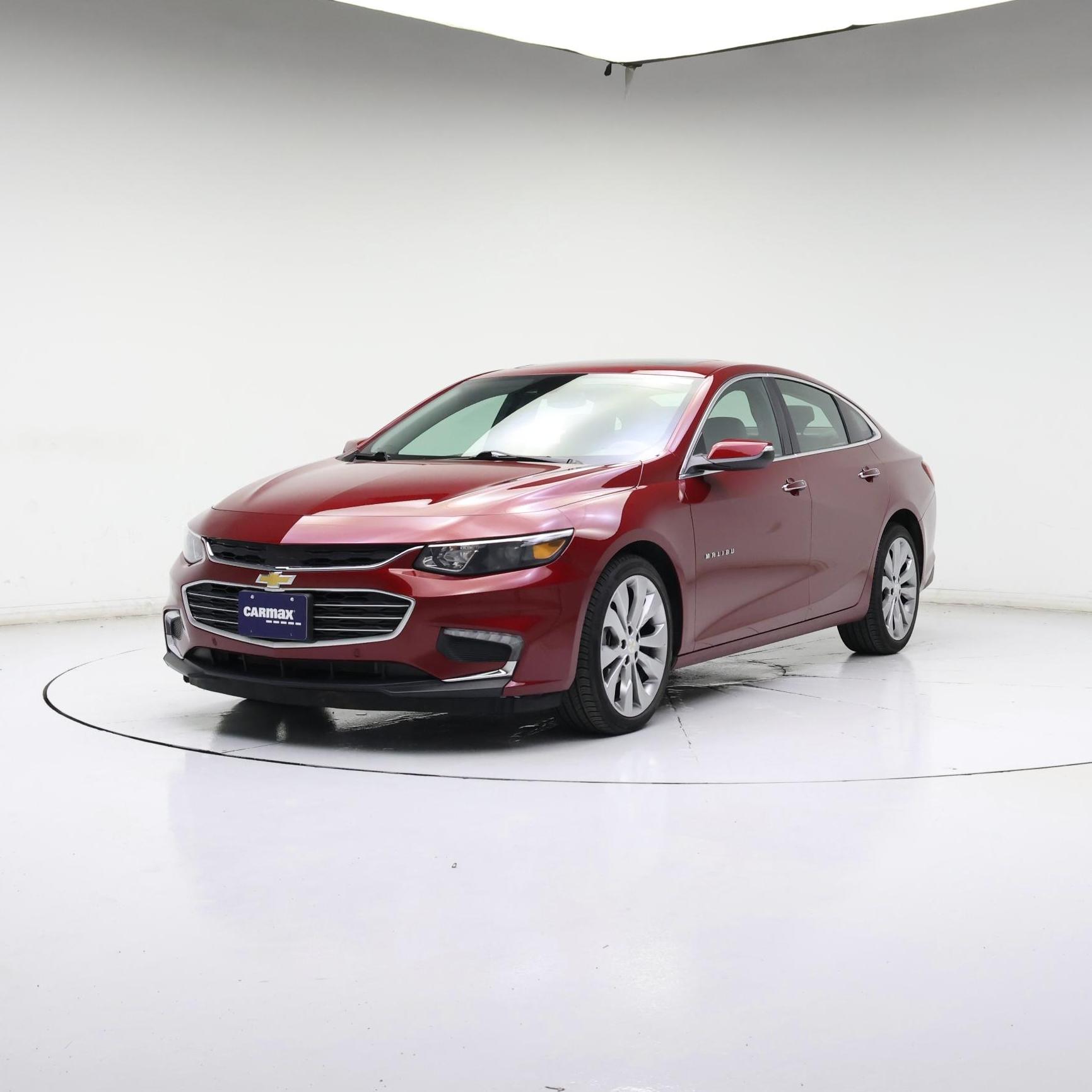 Thumbnail: 2018 Chevrolet Malibu - 4