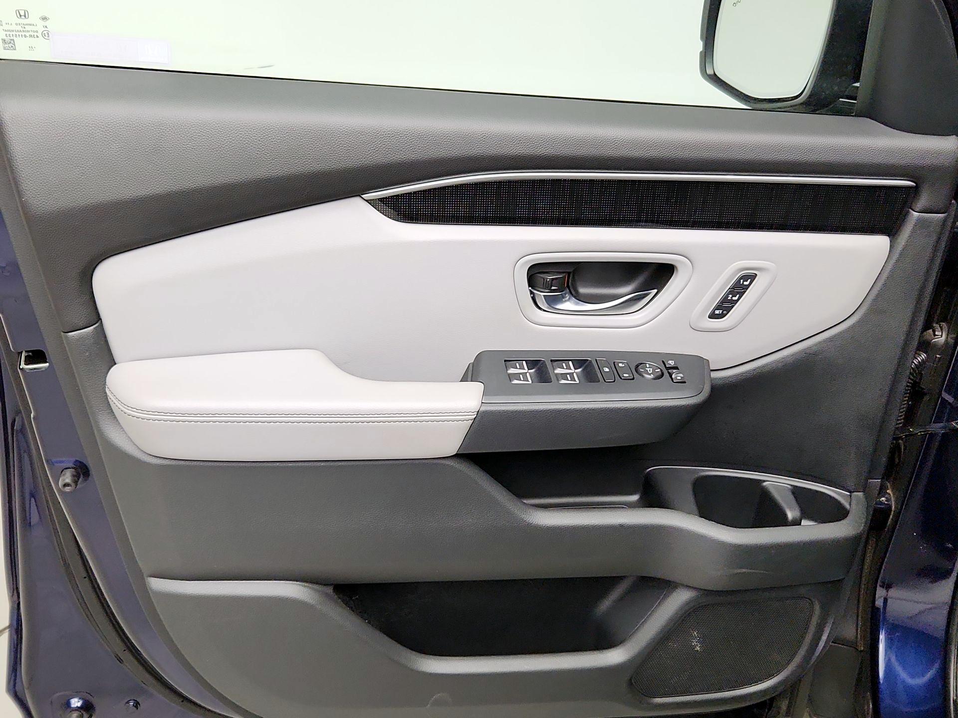 Thumbnail: 2023 Honda Pilot - 12