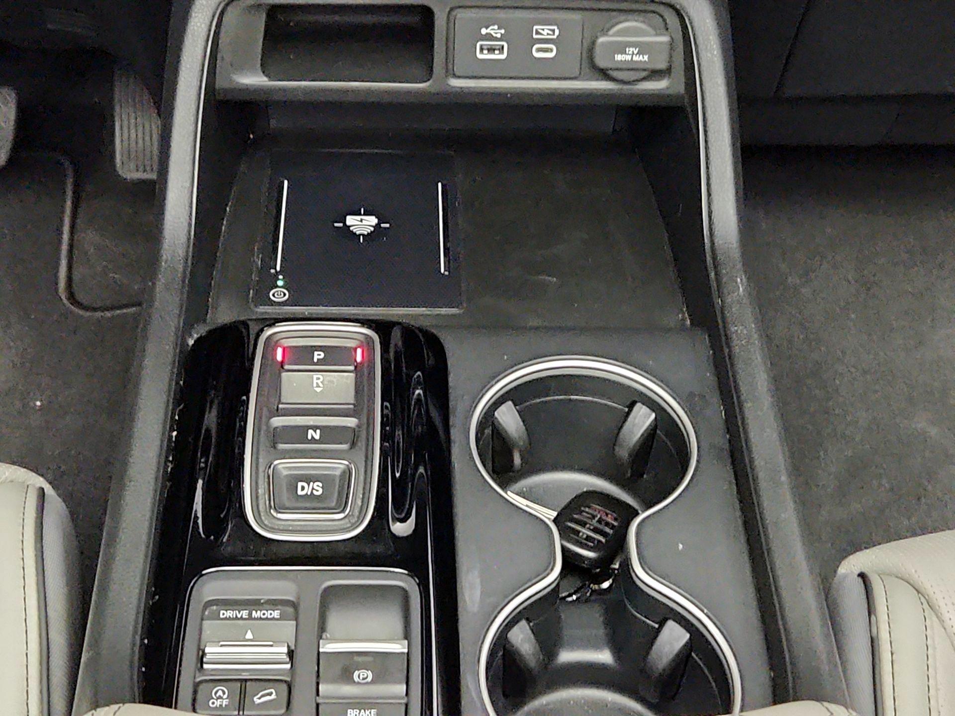Thumbnail: 2023 Honda Pilot - 18