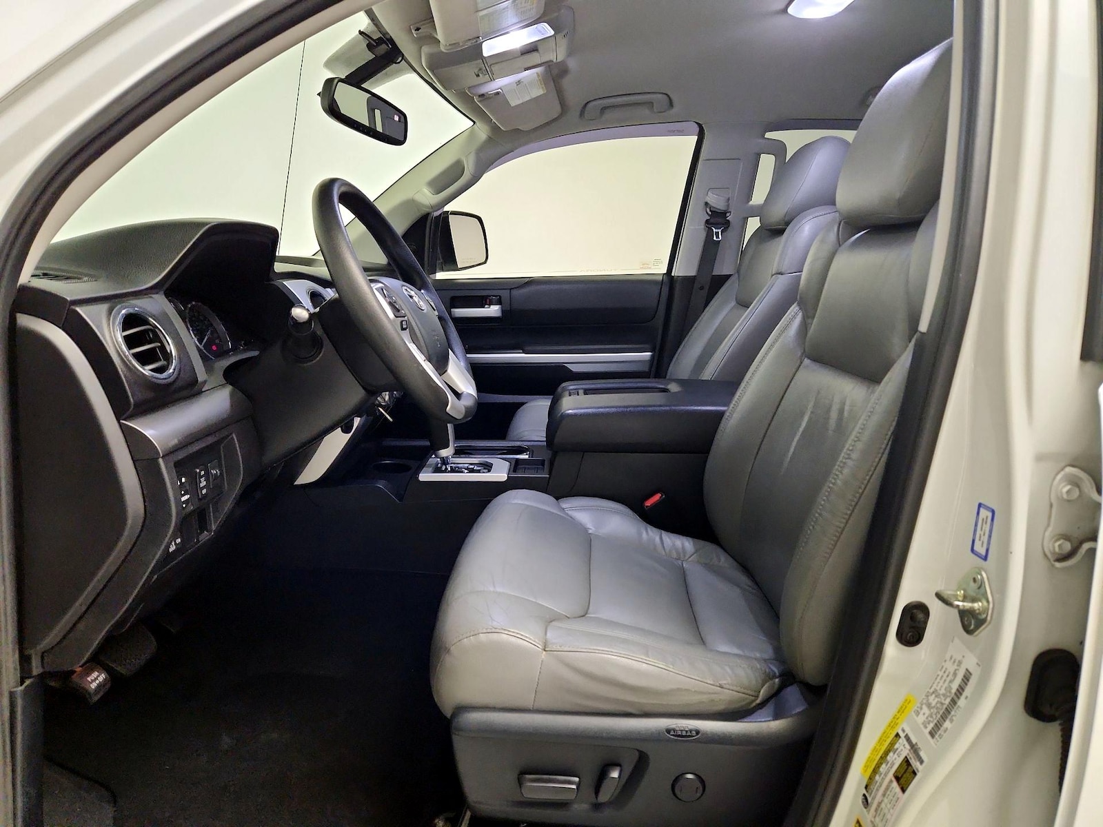 2015 Toyota Tundra SR5 - Photo 12