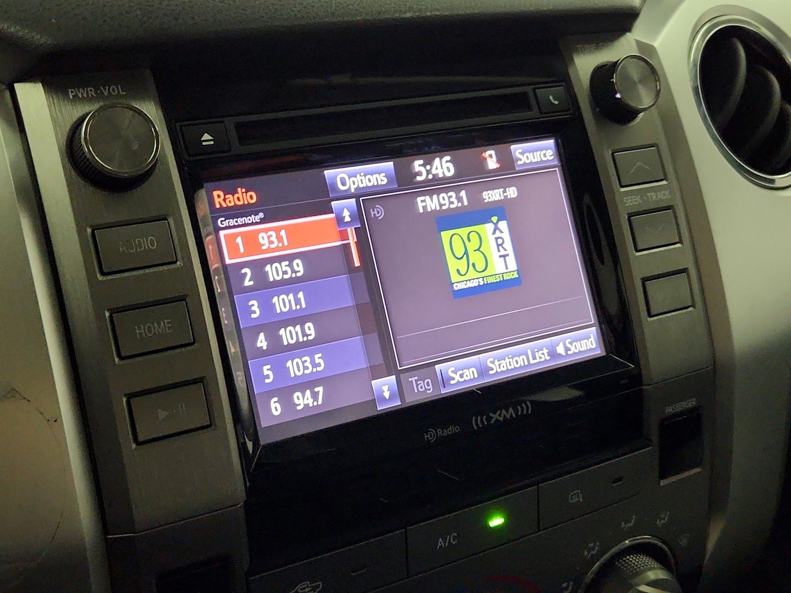 2015 Toyota Tundra SR5 - Photo 16