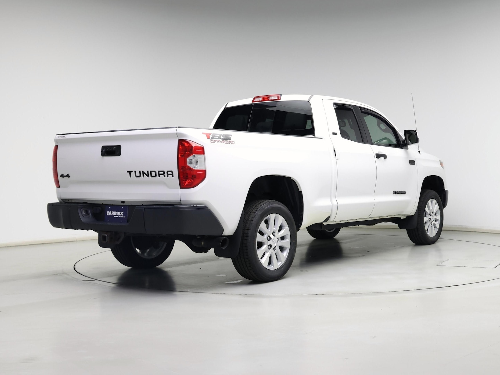 2015 Toyota Tundra SR5 - Photo 9