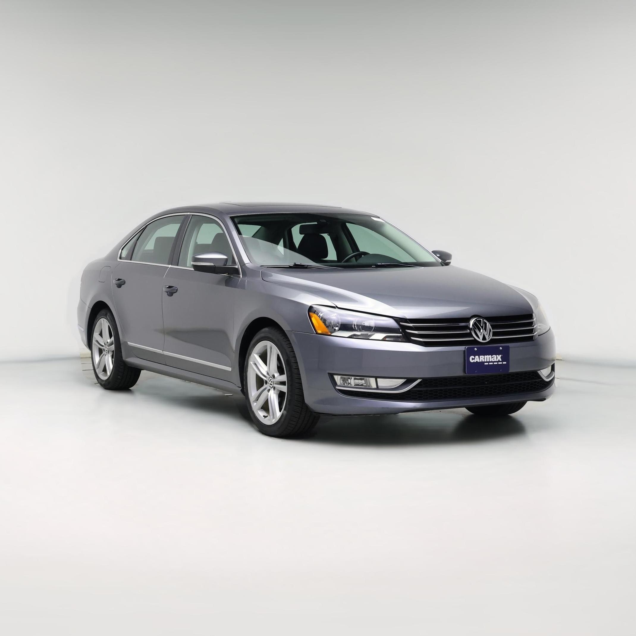 Thumbnail: 2015 Volkswagen Passat - 1
