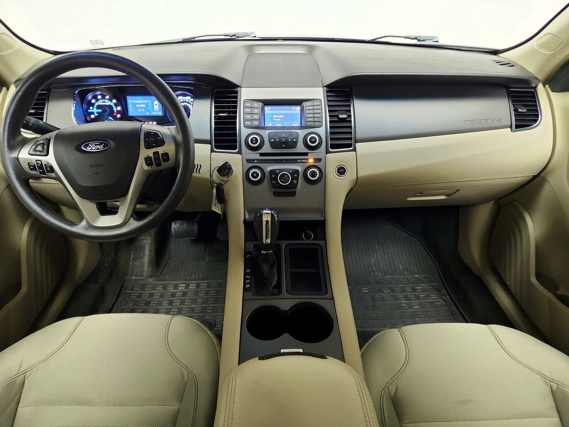 Thumbnail: 2015 Ford Taurus - 9