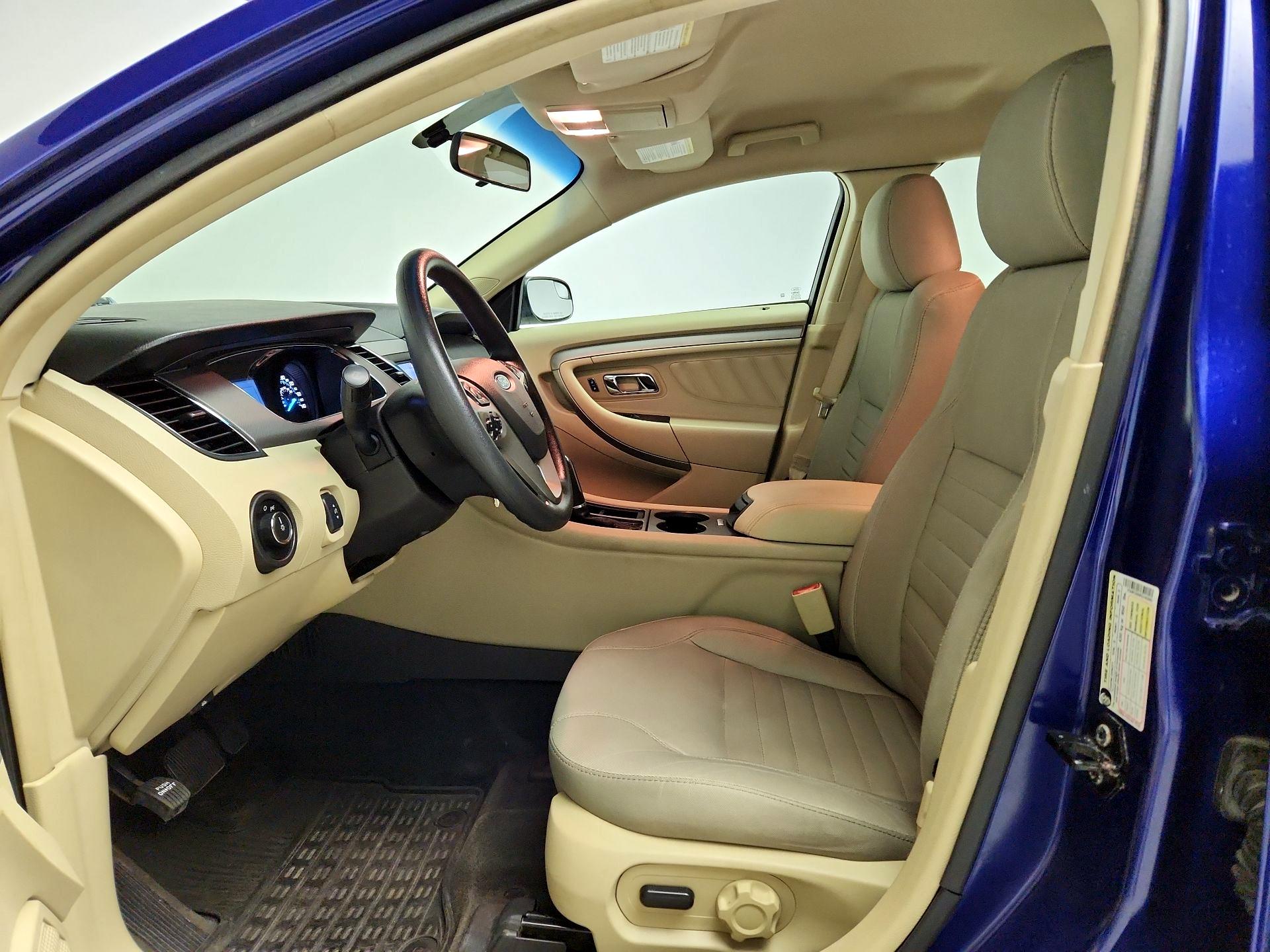 Thumbnail: 2015 Ford Taurus - 11