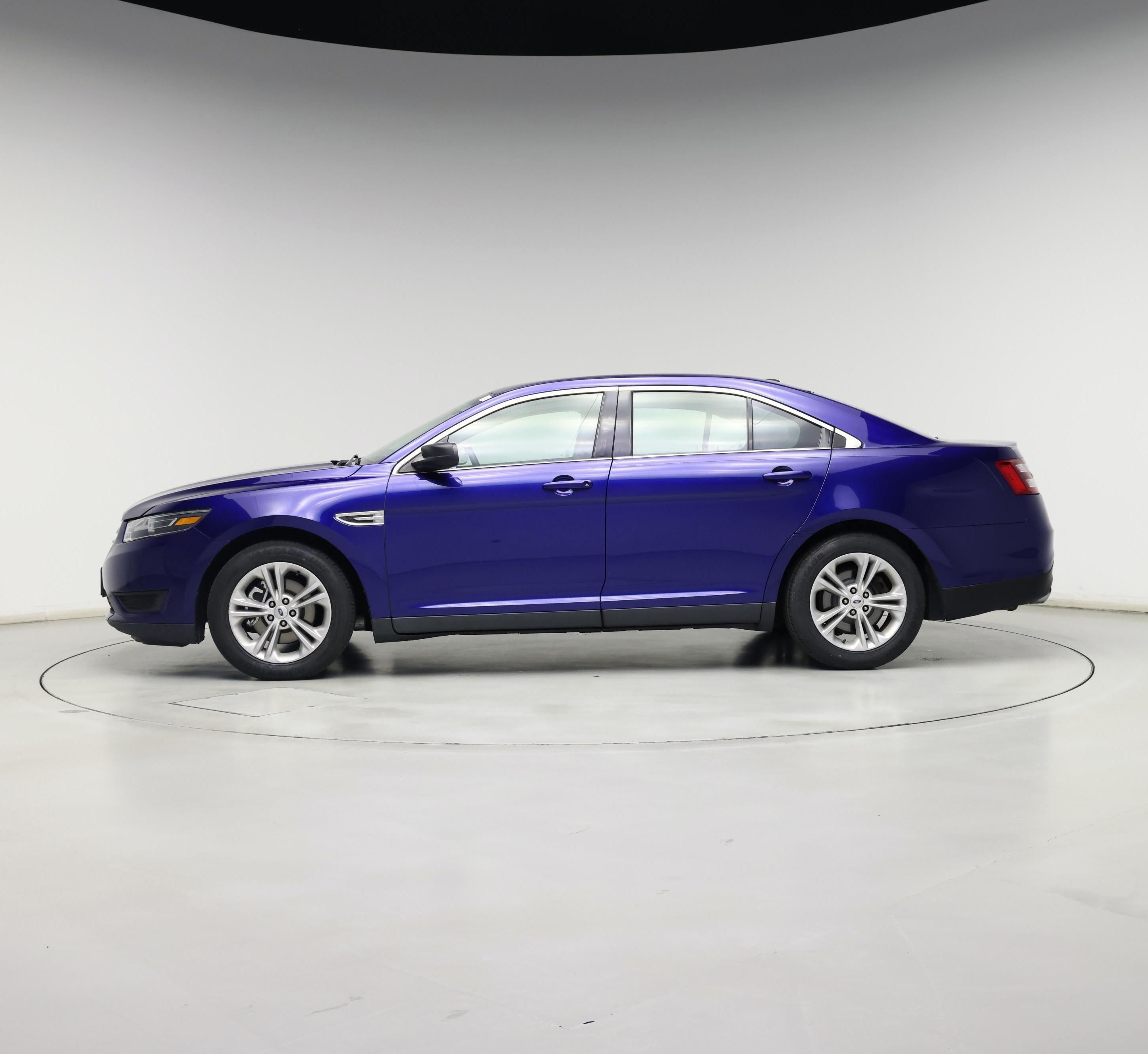 Thumbnail: 2015 Ford Taurus - 3