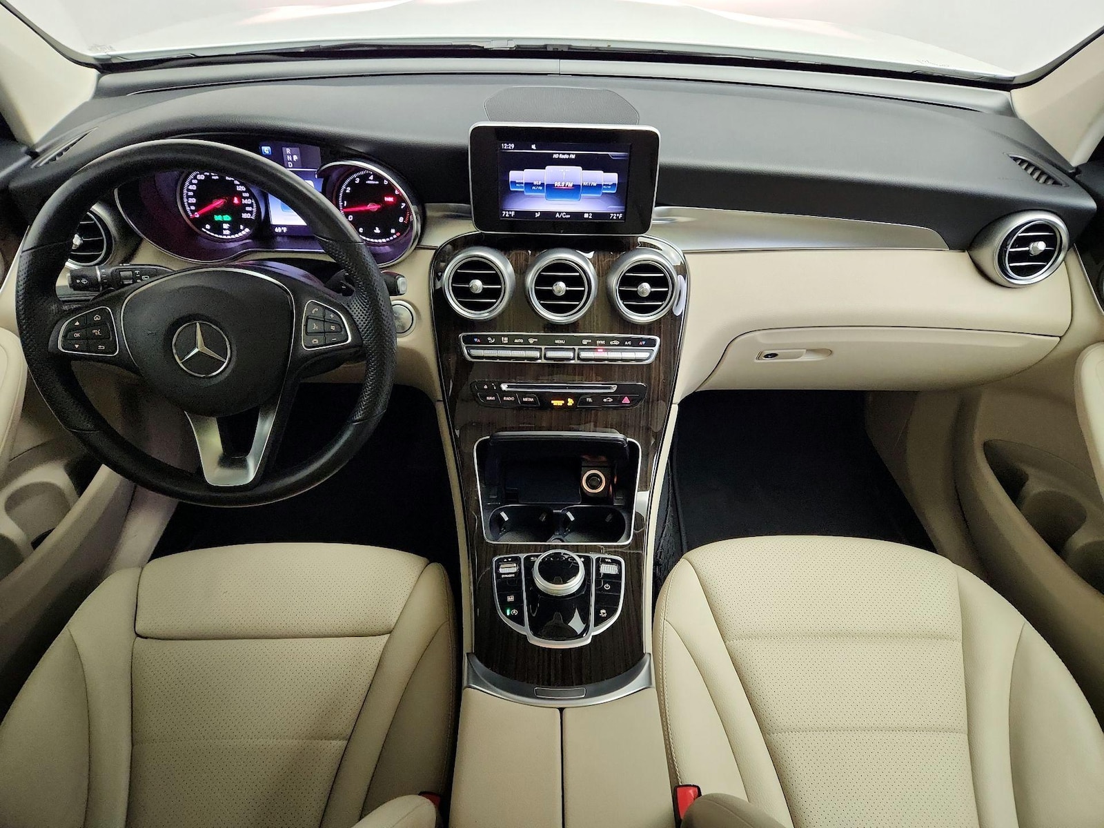 2019 Mercedes-Benz GLC GLC300 - Photo 10