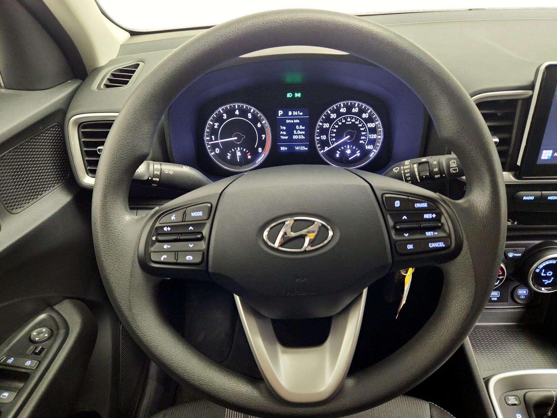 Thumbnail: 2020 Hyundai Venue - 10