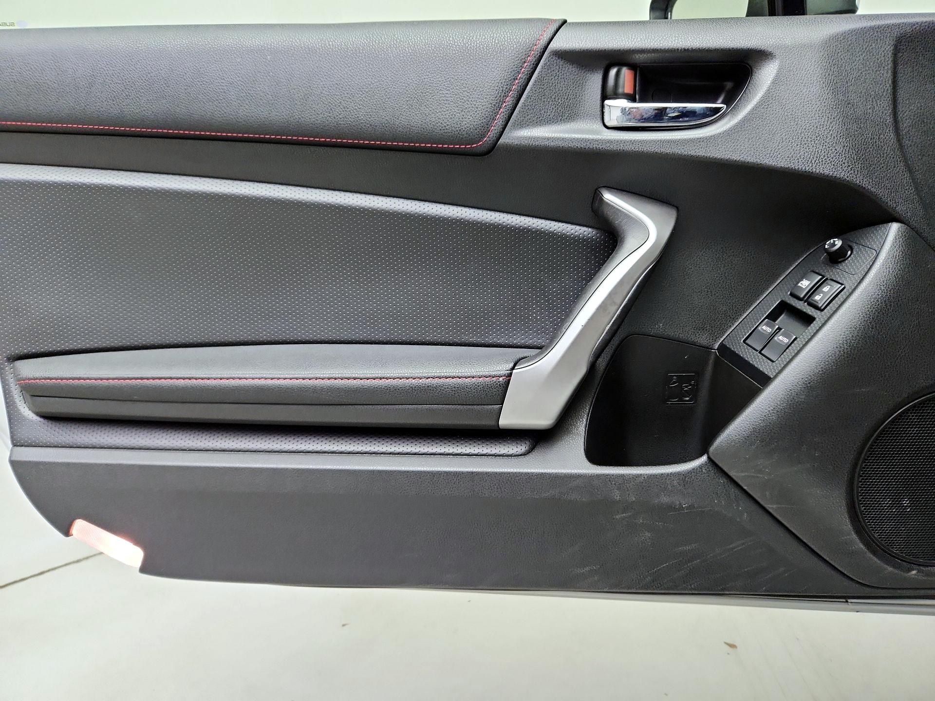 Thumbnail: 2014 Subaru BRZ - 12