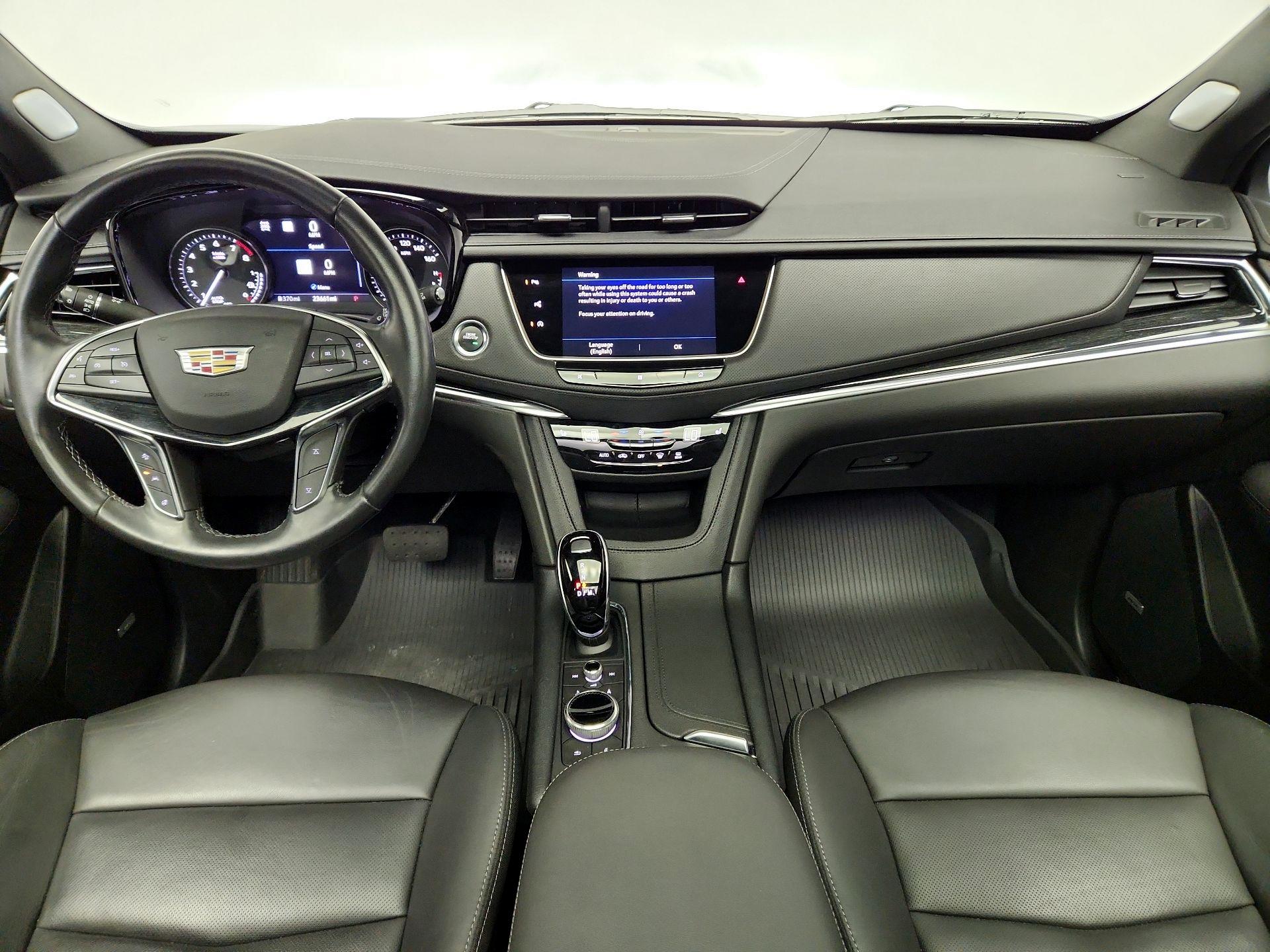 Thumbnail: 2021 Cadillac XT5 - 9