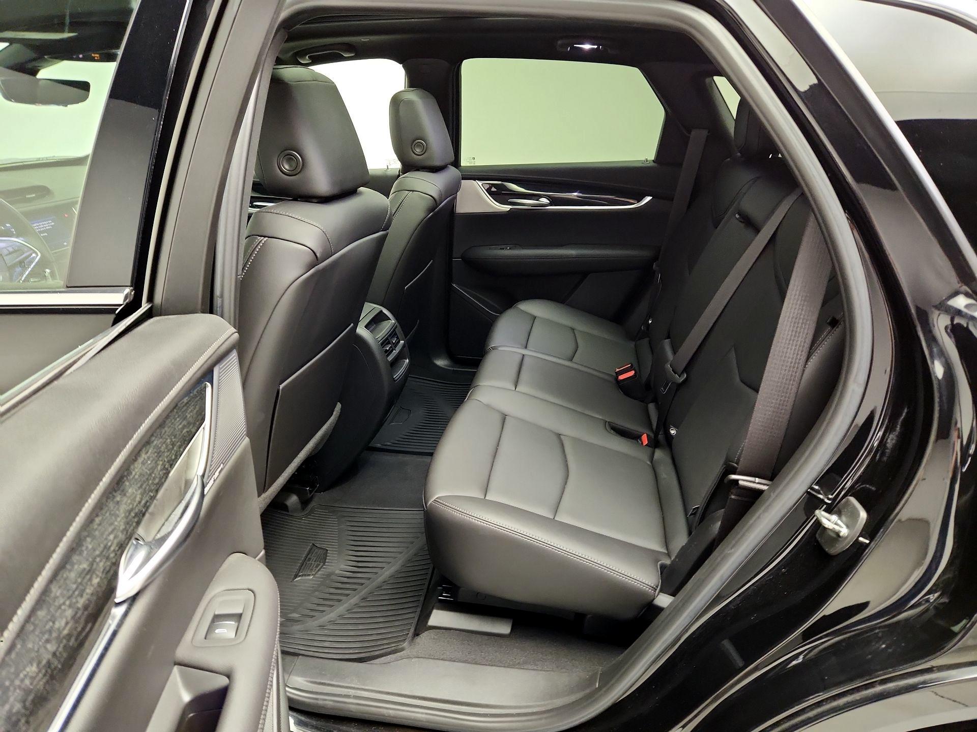 Thumbnail: 2021 Cadillac XT5 - 20