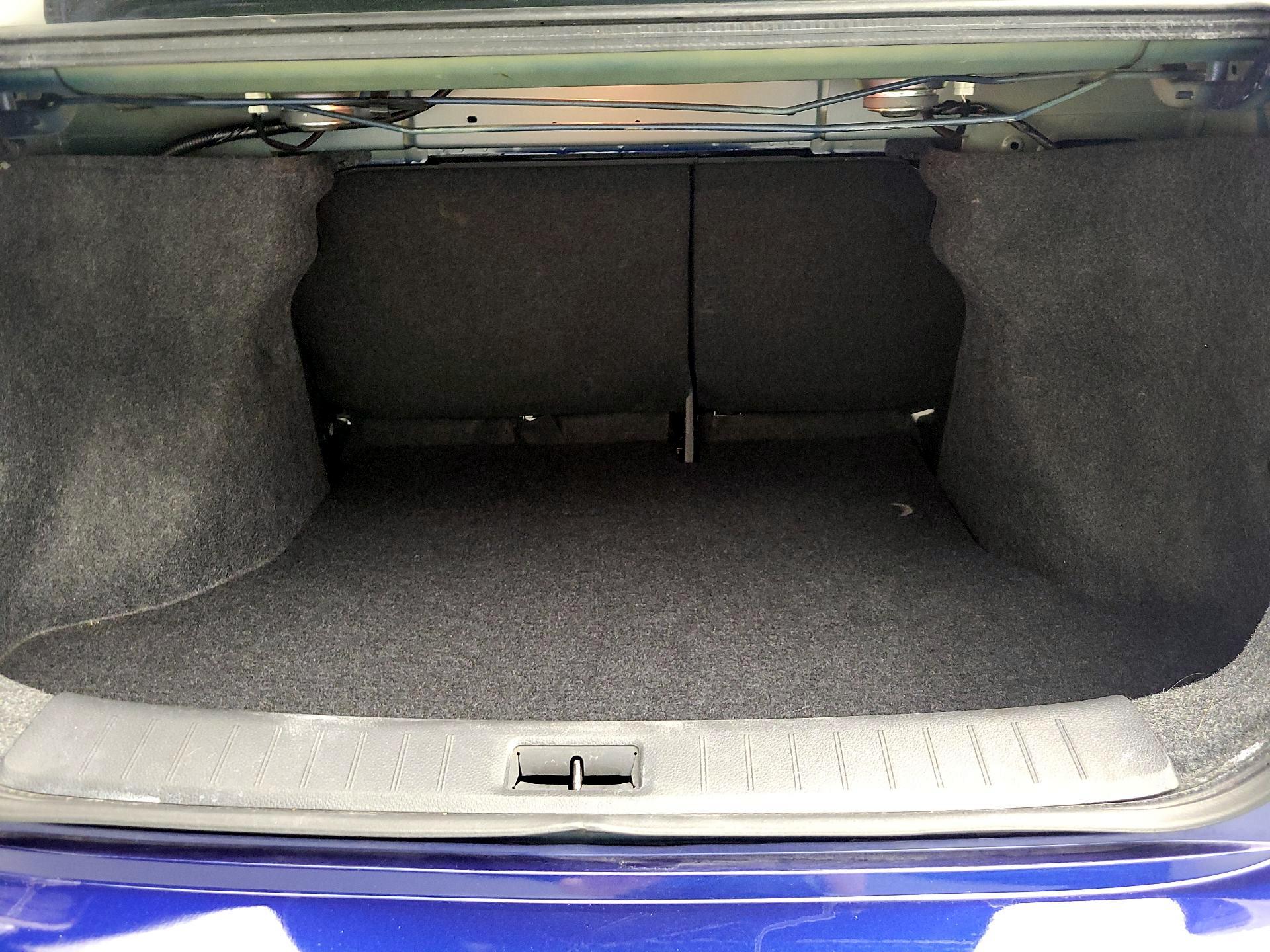 Thumbnail: 2019 Nissan Sentra - 16