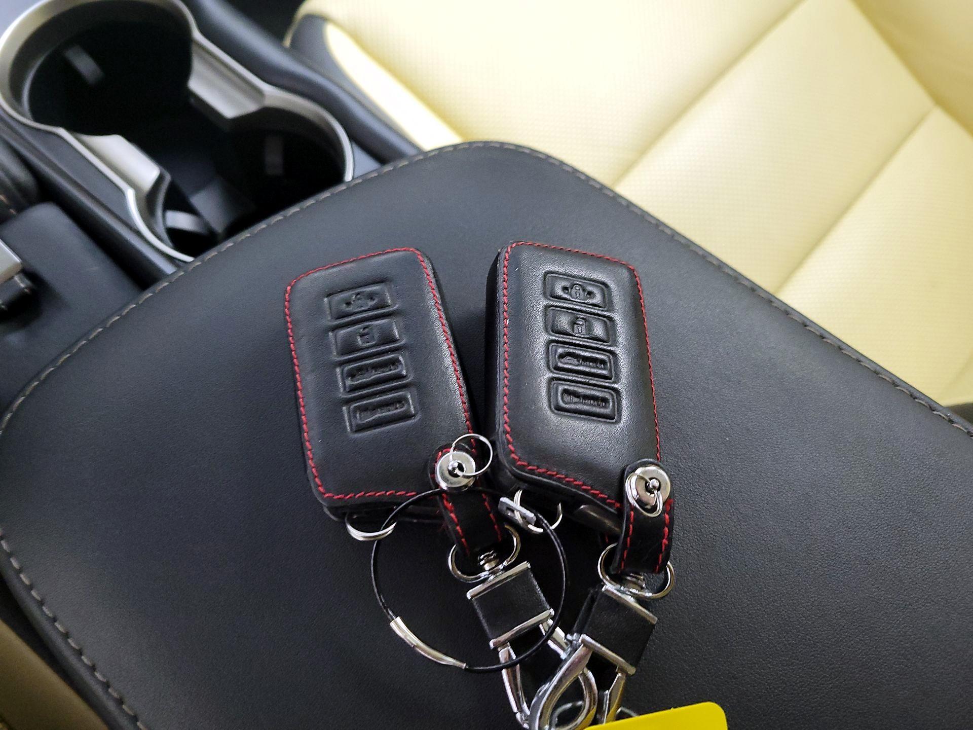 Thumbnail: 2016 Lexus NX - 18