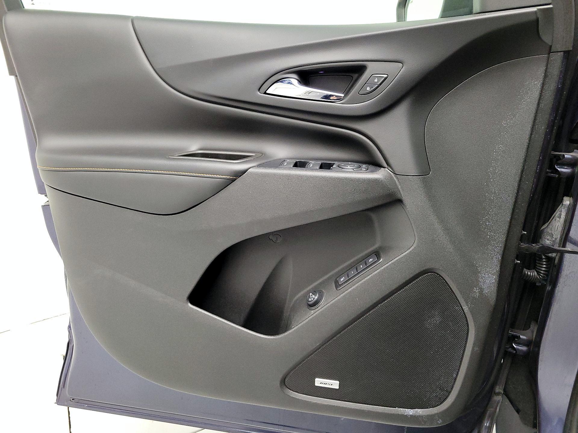 Thumbnail: 2019 Chevrolet Equinox - 12