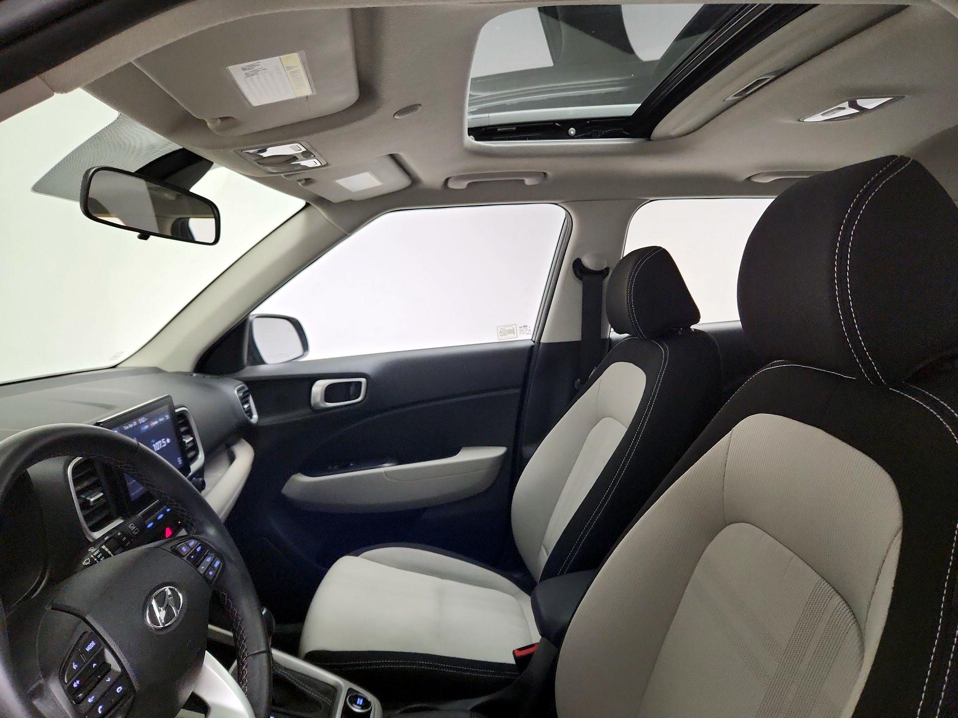 Thumbnail: 2020 Hyundai Venue - 19