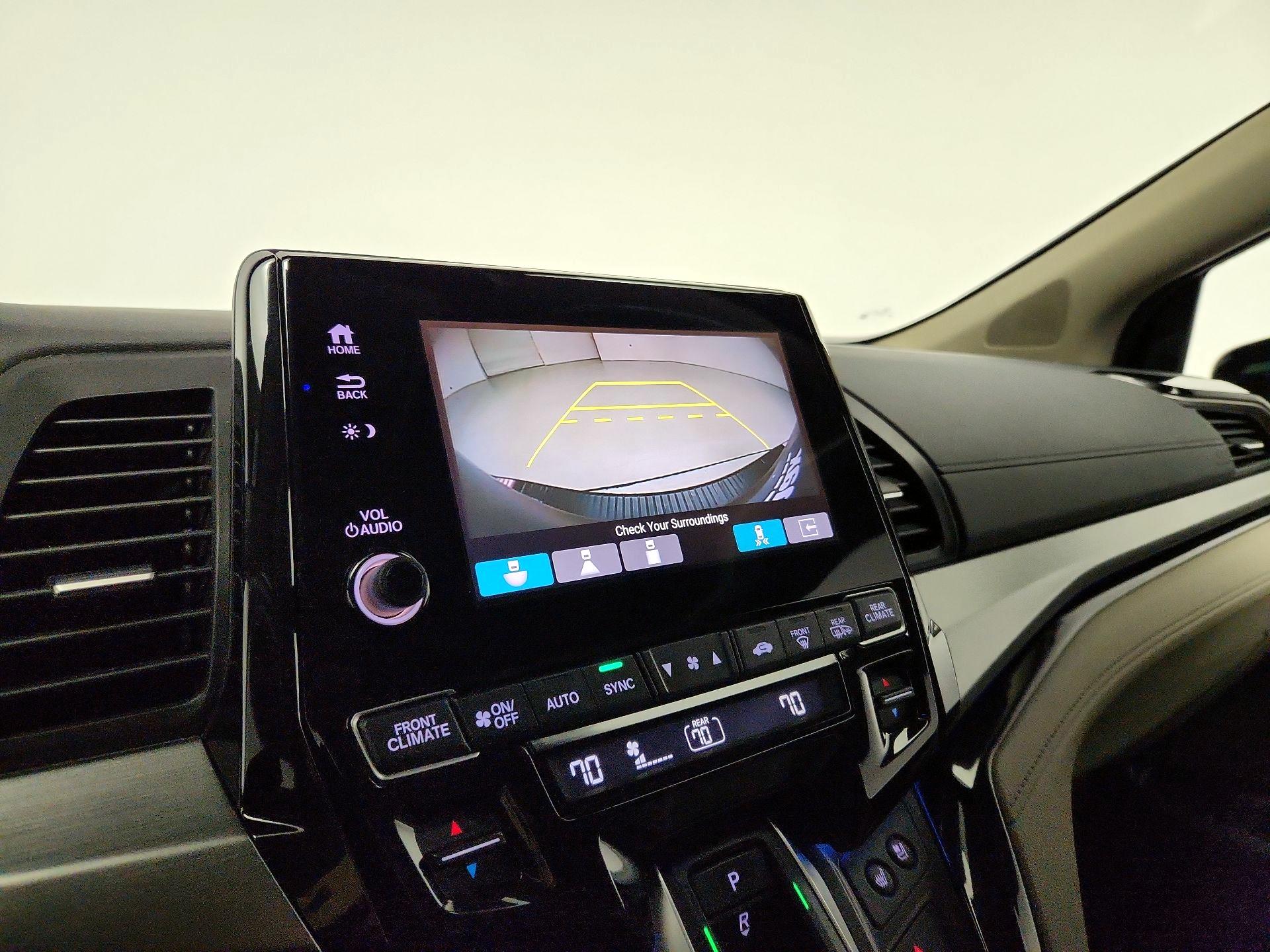 Thumbnail: 2020 Honda Odyssey - 15