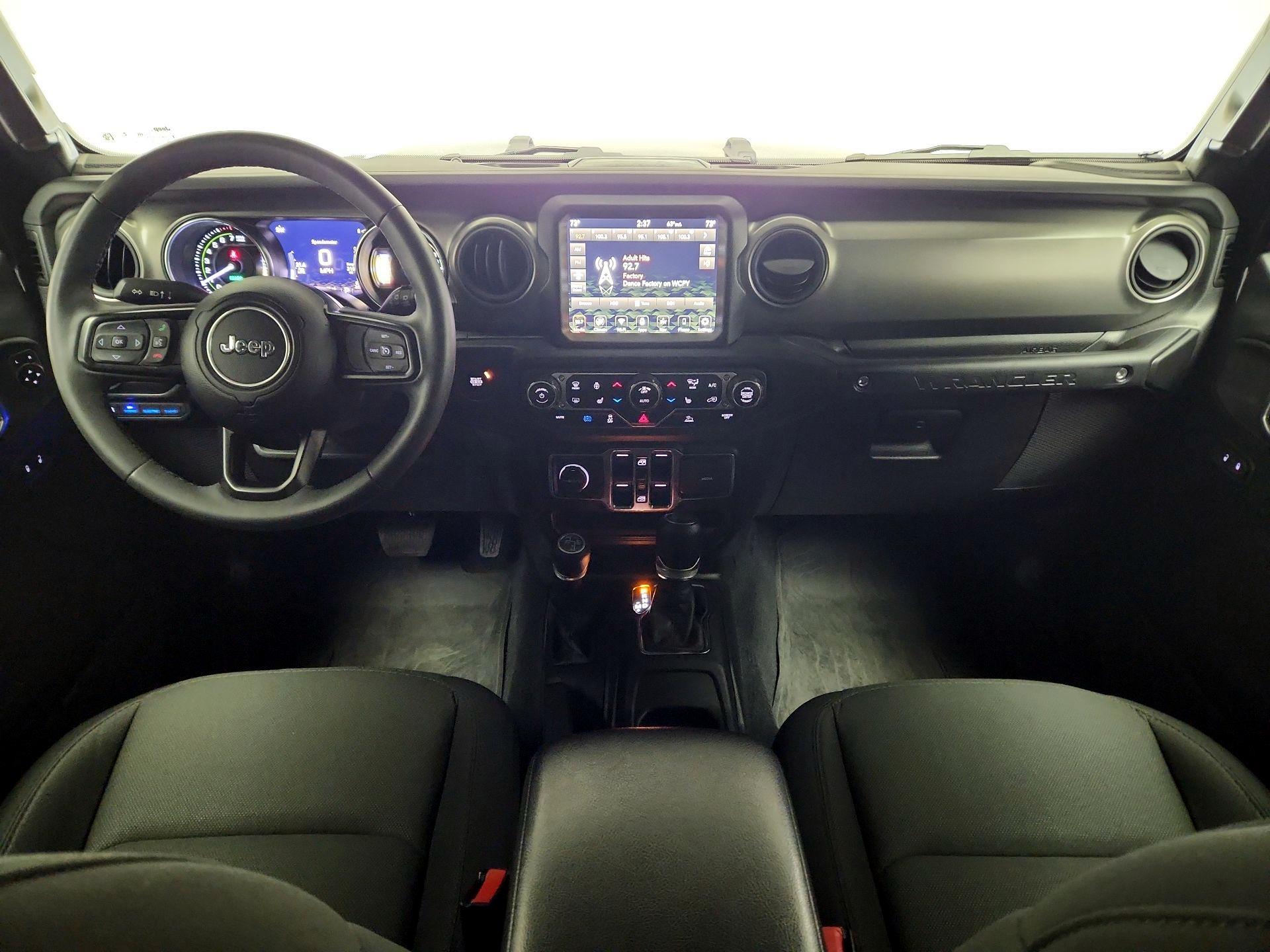 Thumbnail: 2023 Jeep Wrangler - 9