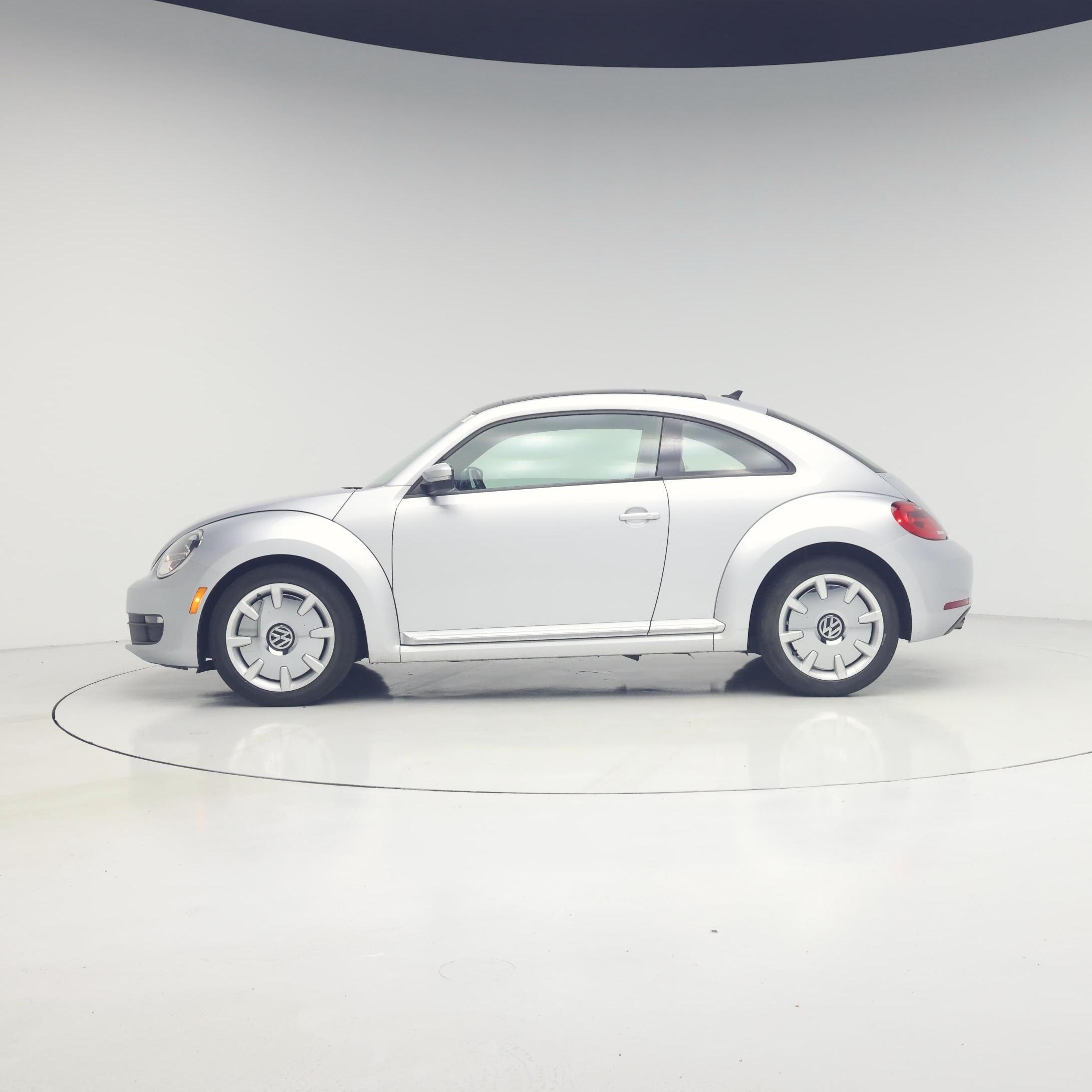Thumbnail: 2014 Volkswagen Beetle - 3