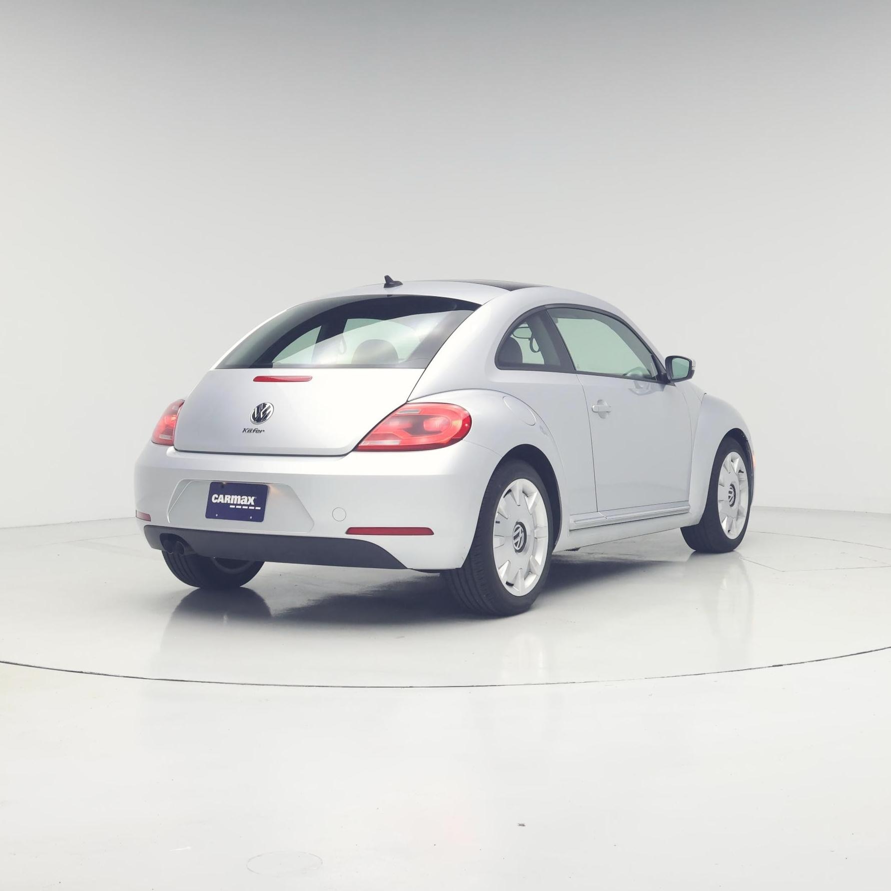 Thumbnail: 2014 Volkswagen Beetle - 8