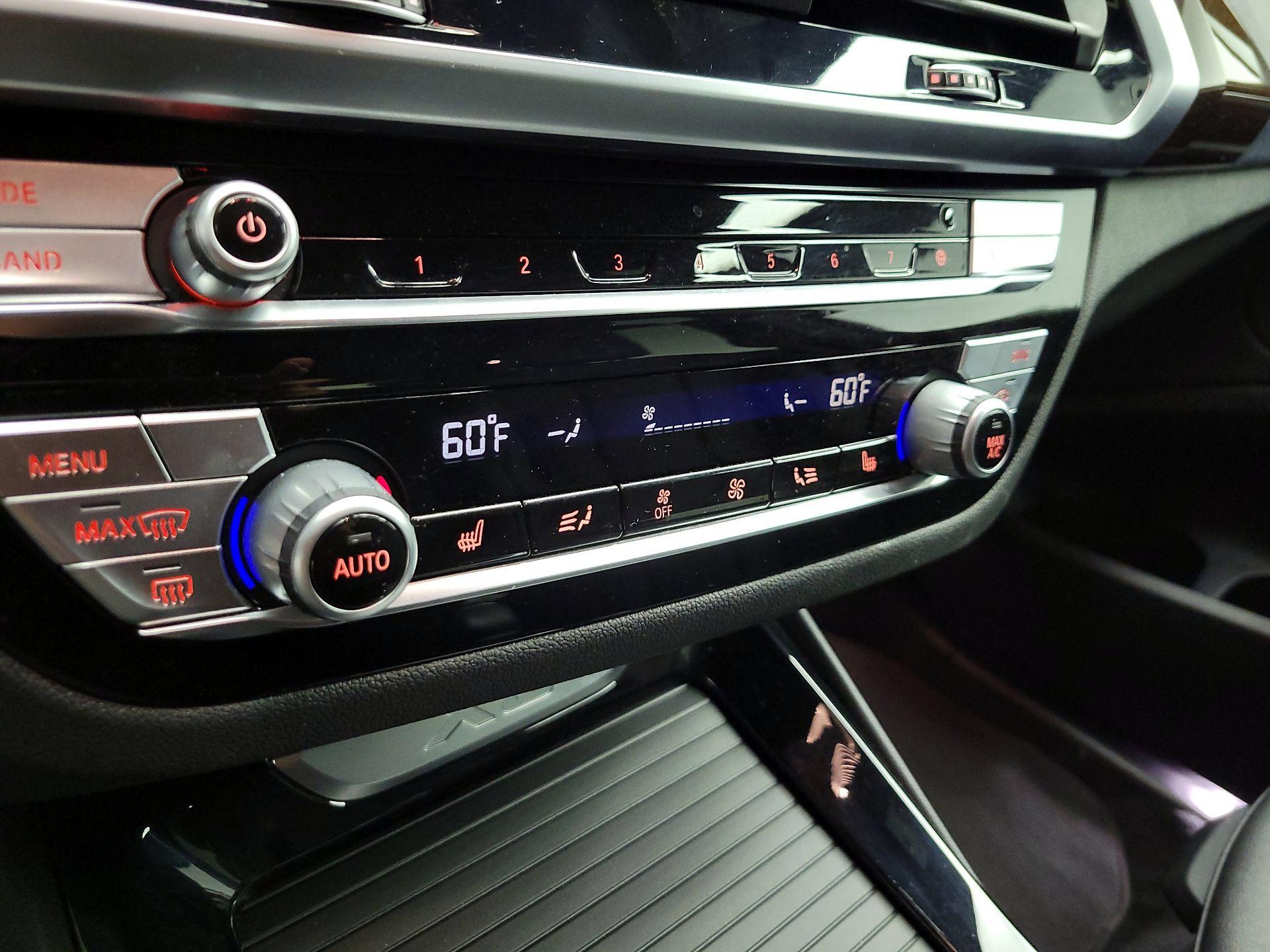 Thumbnail: 2021 BMW X3 - 15
