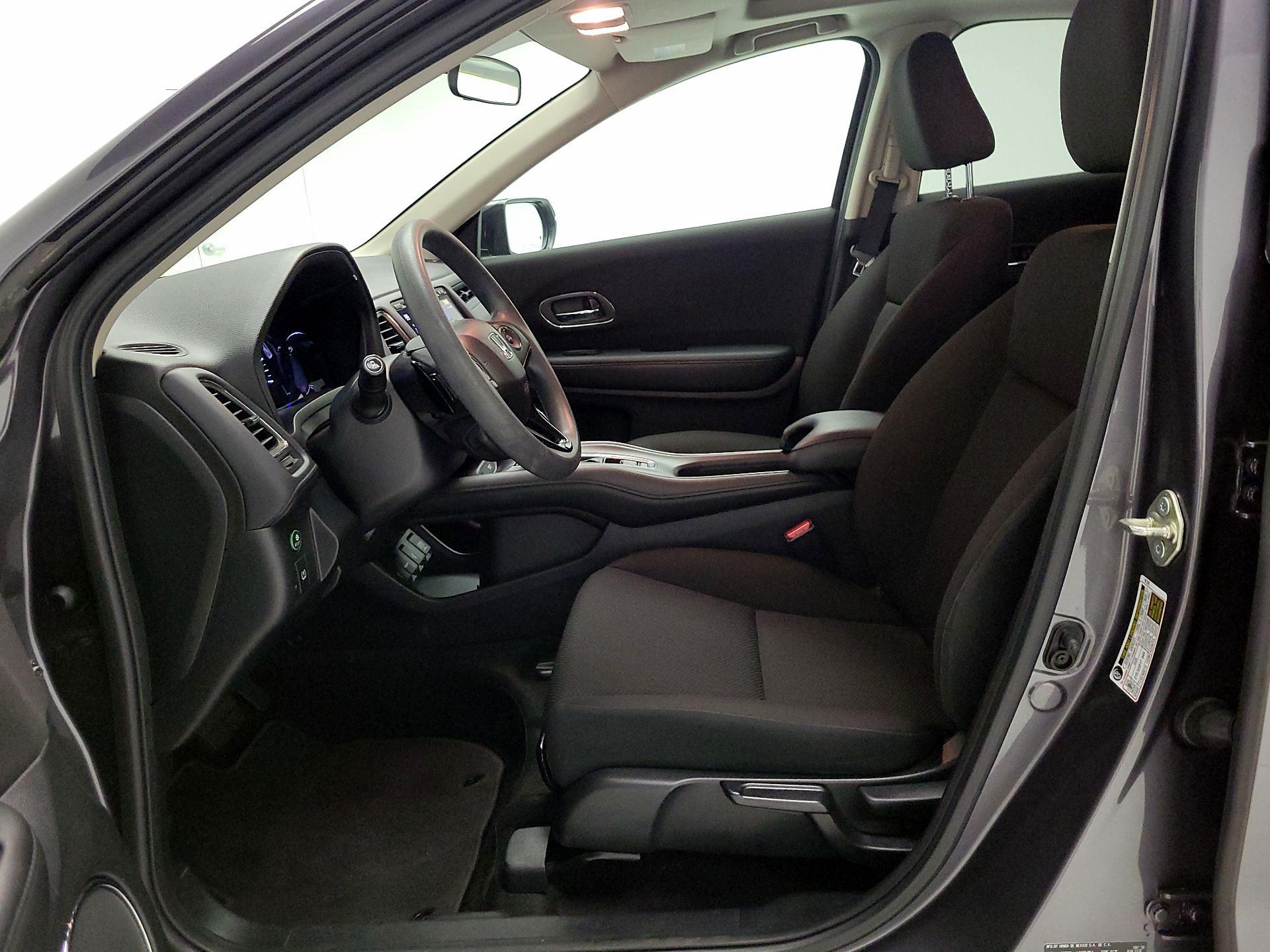 Thumbnail: 2017 Honda HR-V - 11