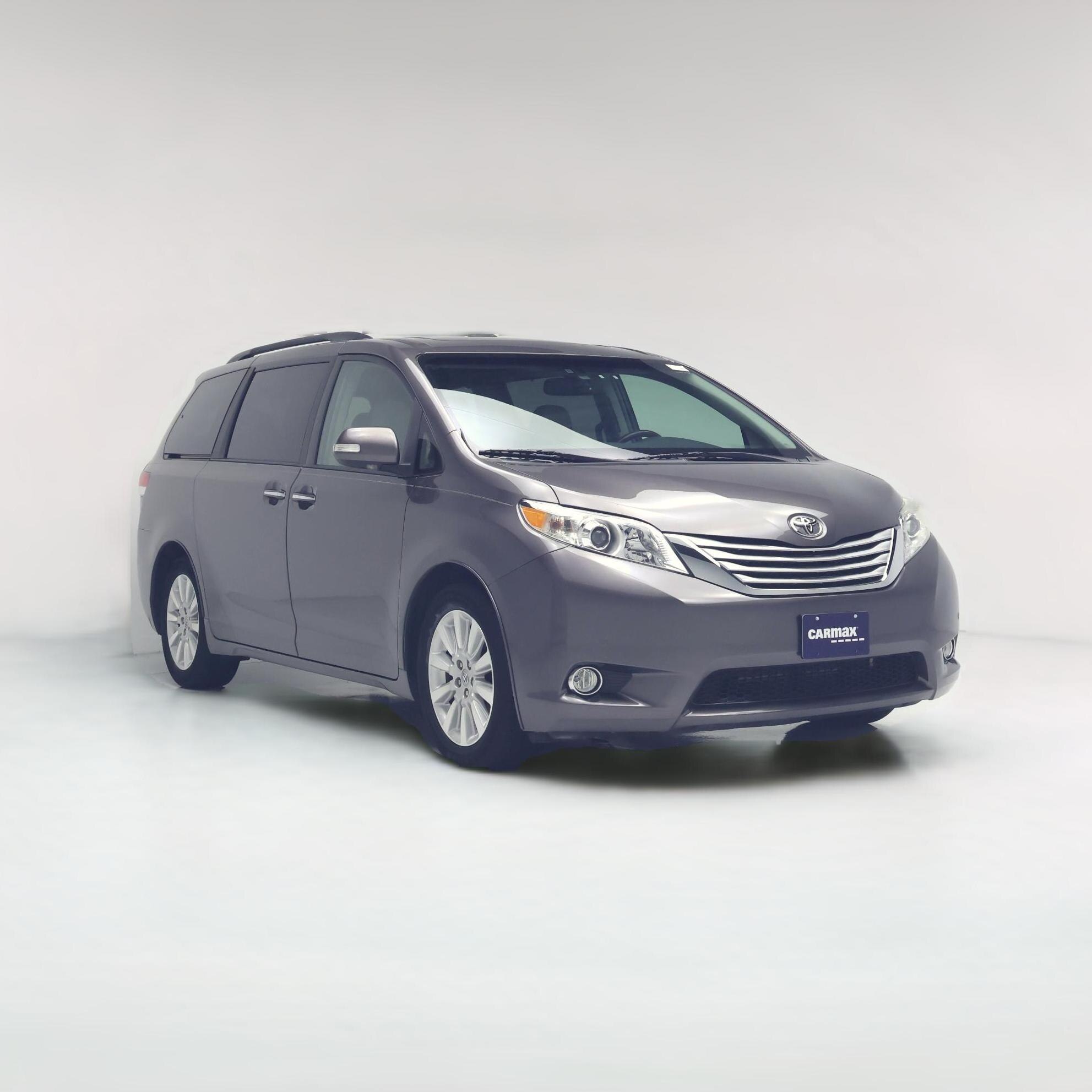 Thumbnail: 2014 Toyota Sienna - 1