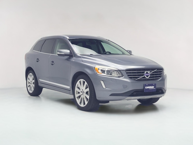 2017 Volvo XC60 T5 Inscription -
                  Naperville, IL