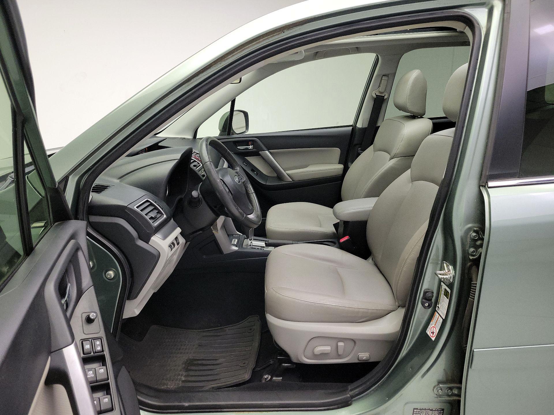 Thumbnail: 2016 Subaru Forester - 11