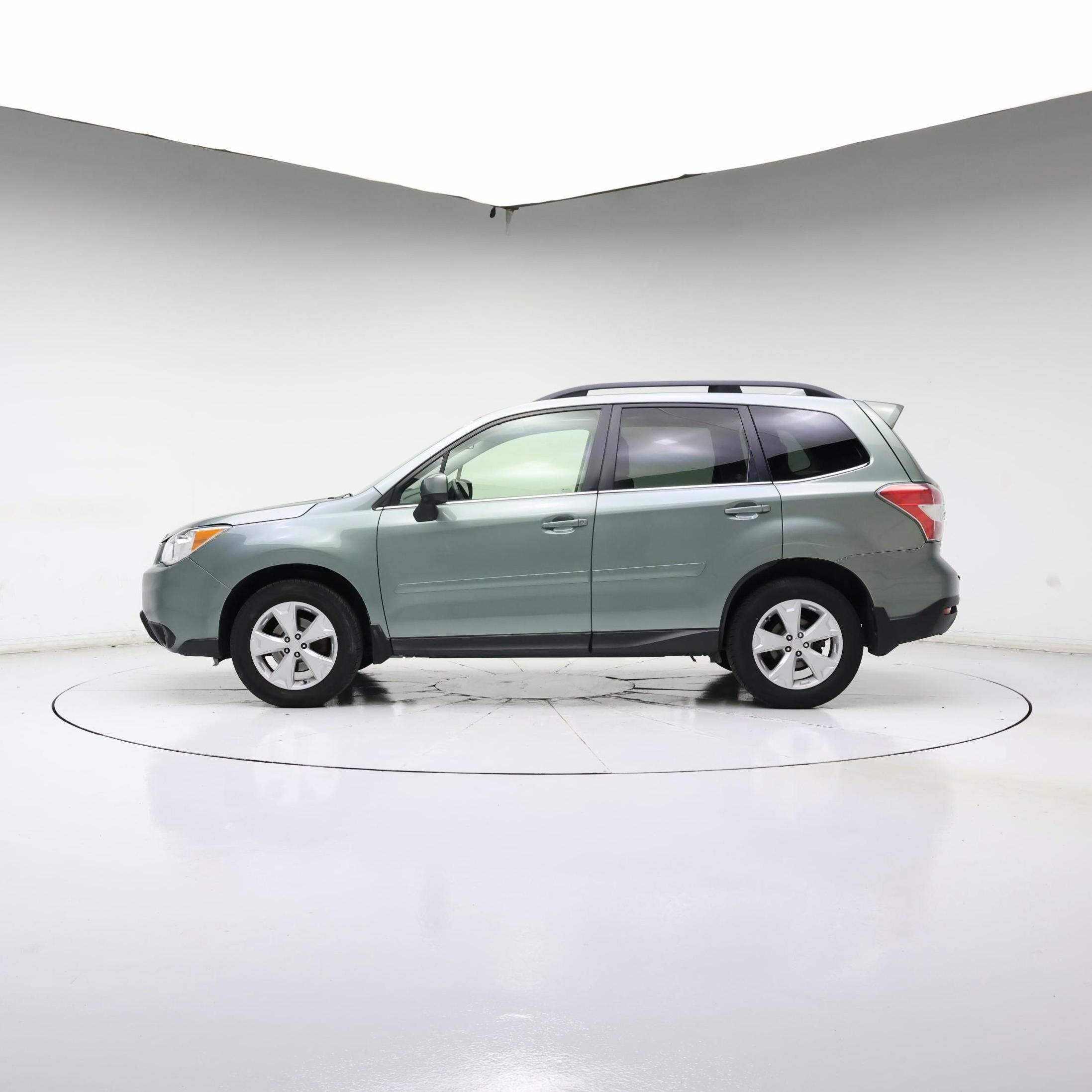 Thumbnail: 2016 Subaru Forester - 3
