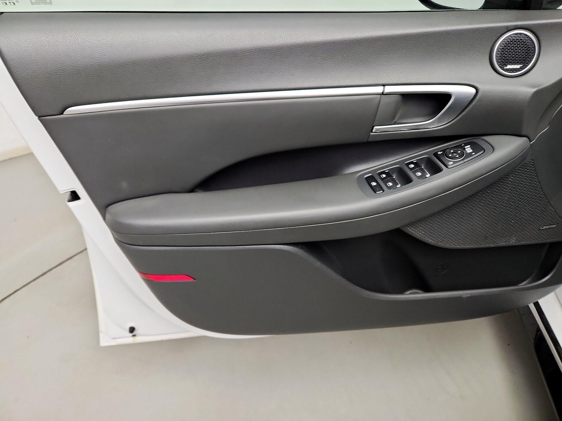 Thumbnail: 2022 Hyundai Sonata - 12