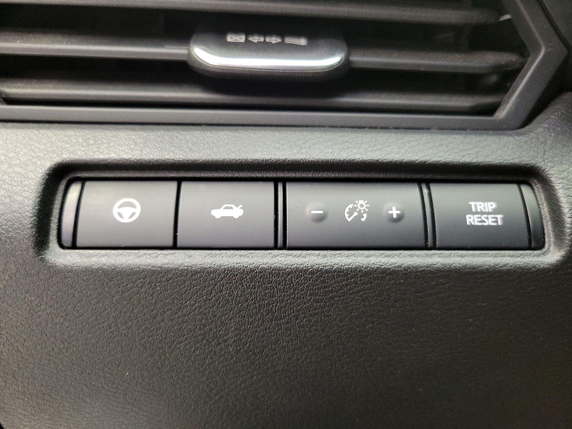 Thumbnail: 2019 Nissan Altima - 11