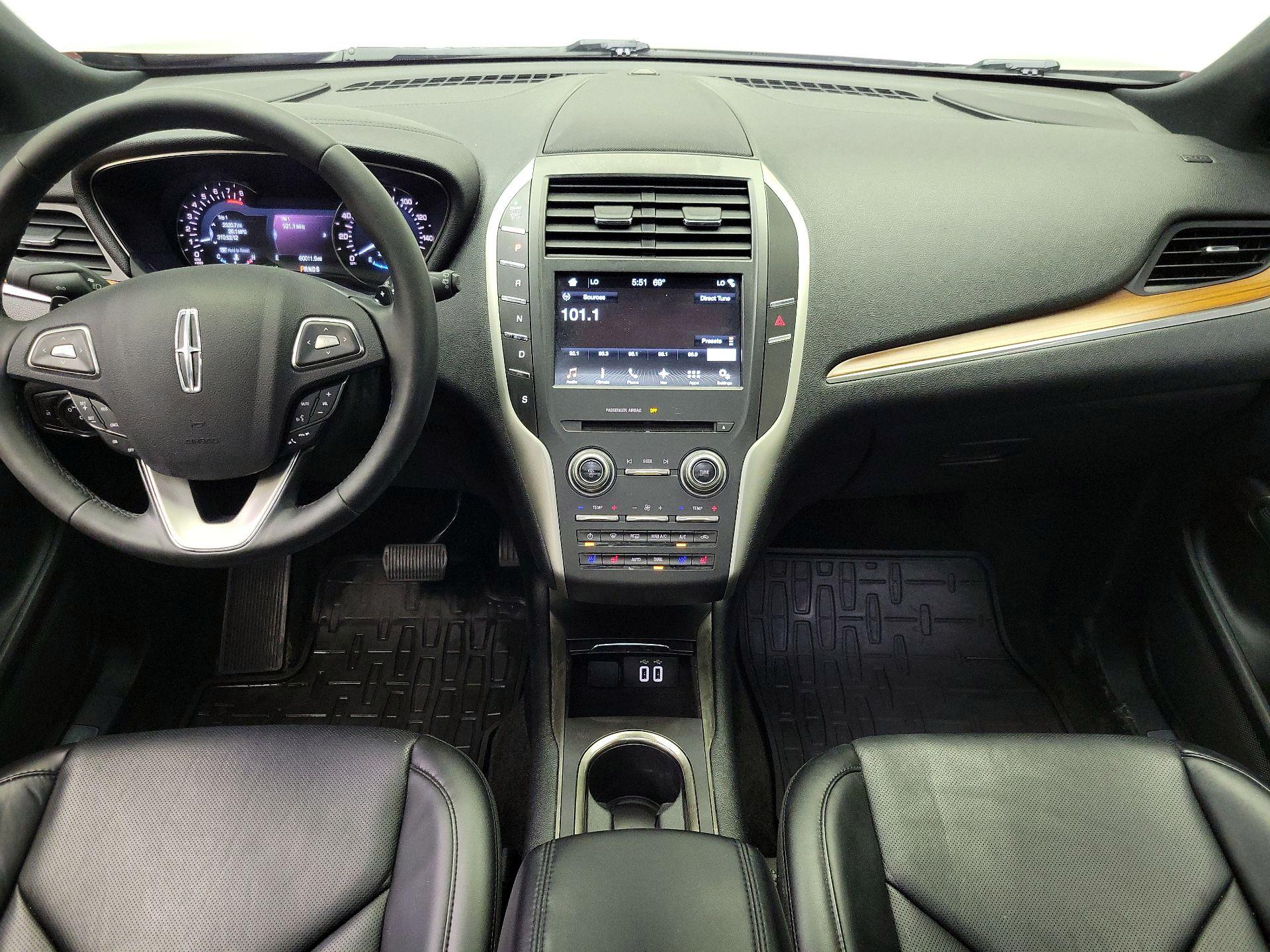 Thumbnail: 2016 Lincoln MKC - 9