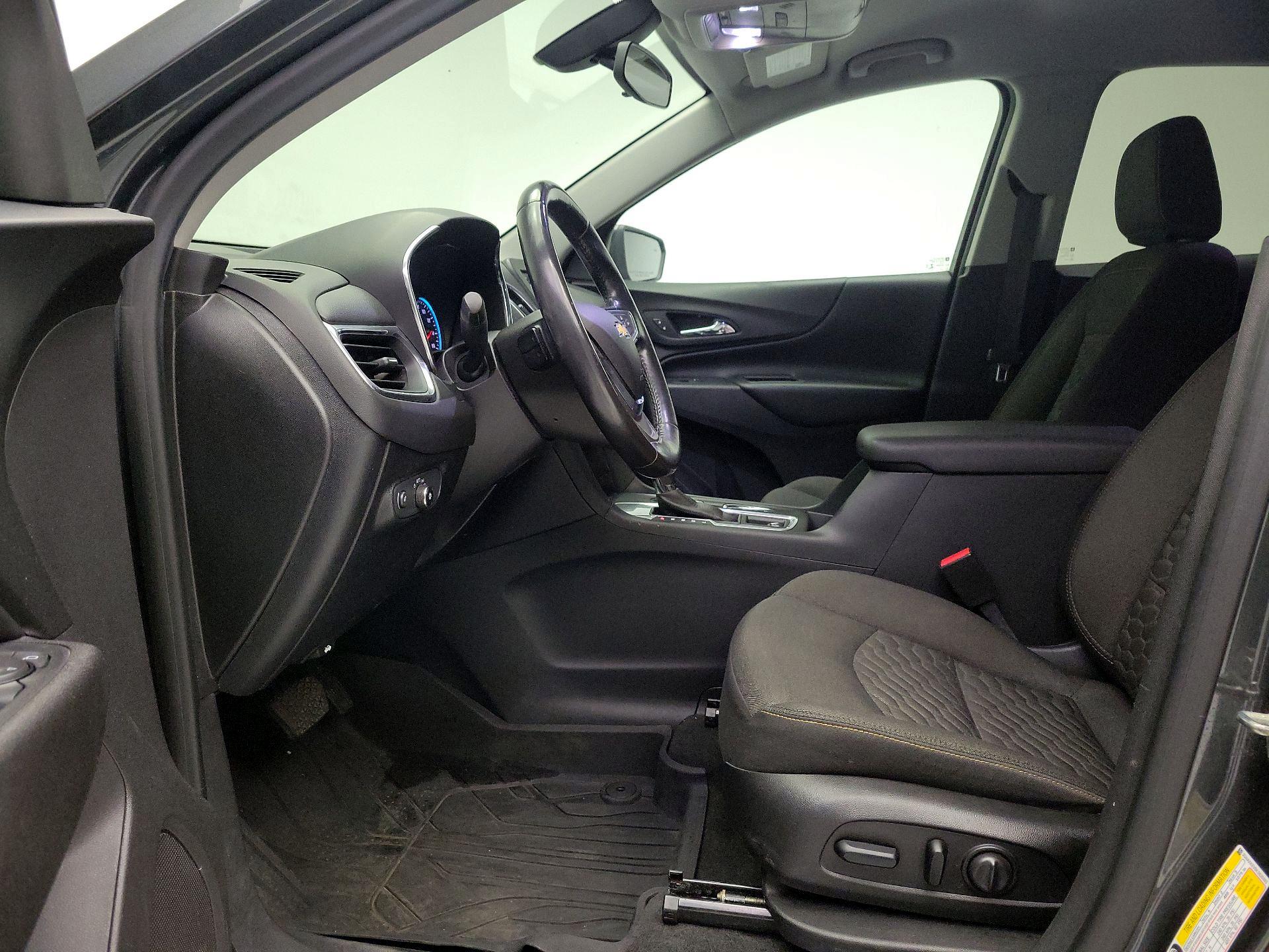 Thumbnail: 2019 Chevrolet Equinox - 11