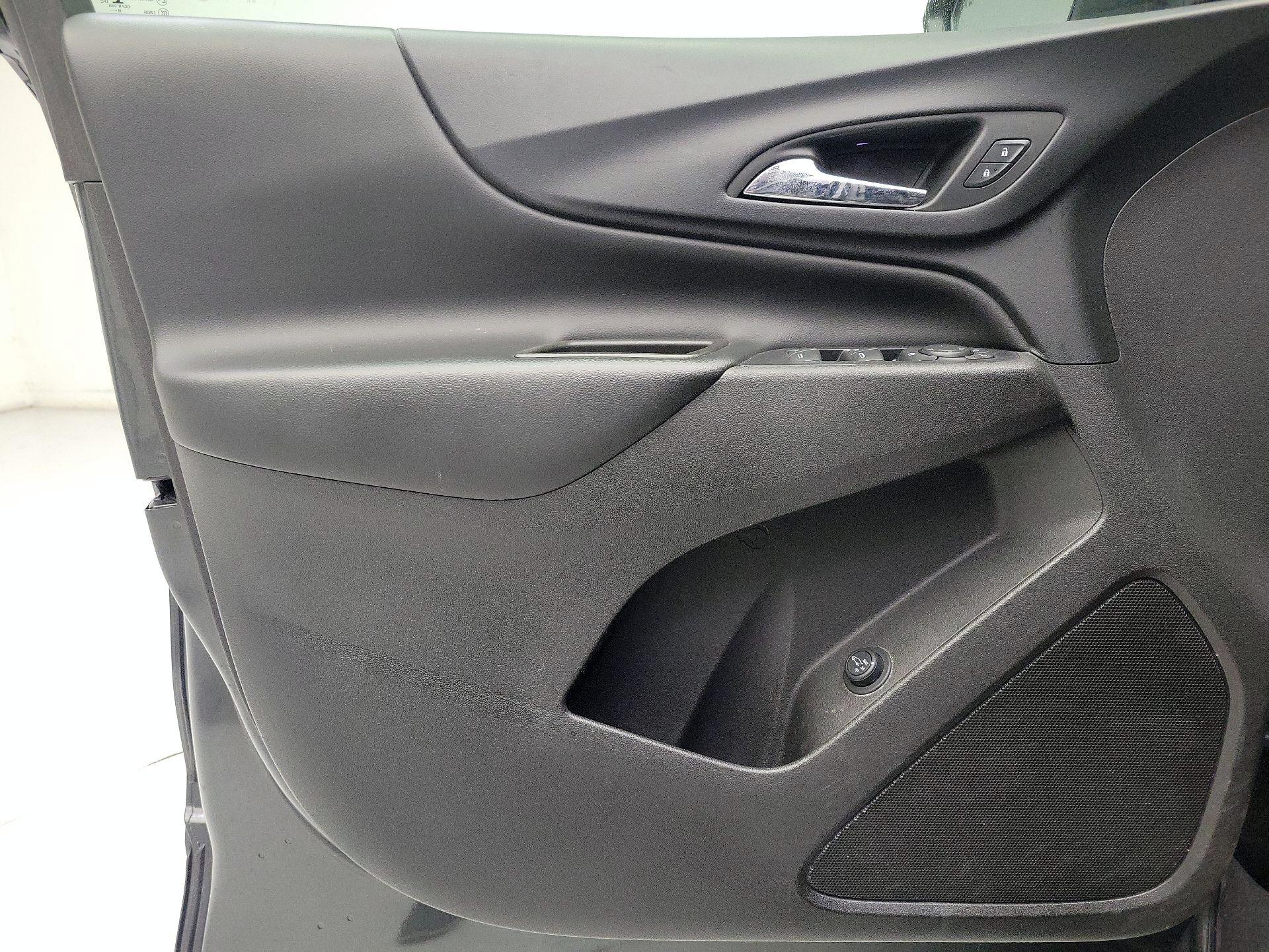 Thumbnail: 2019 Chevrolet Equinox - 12