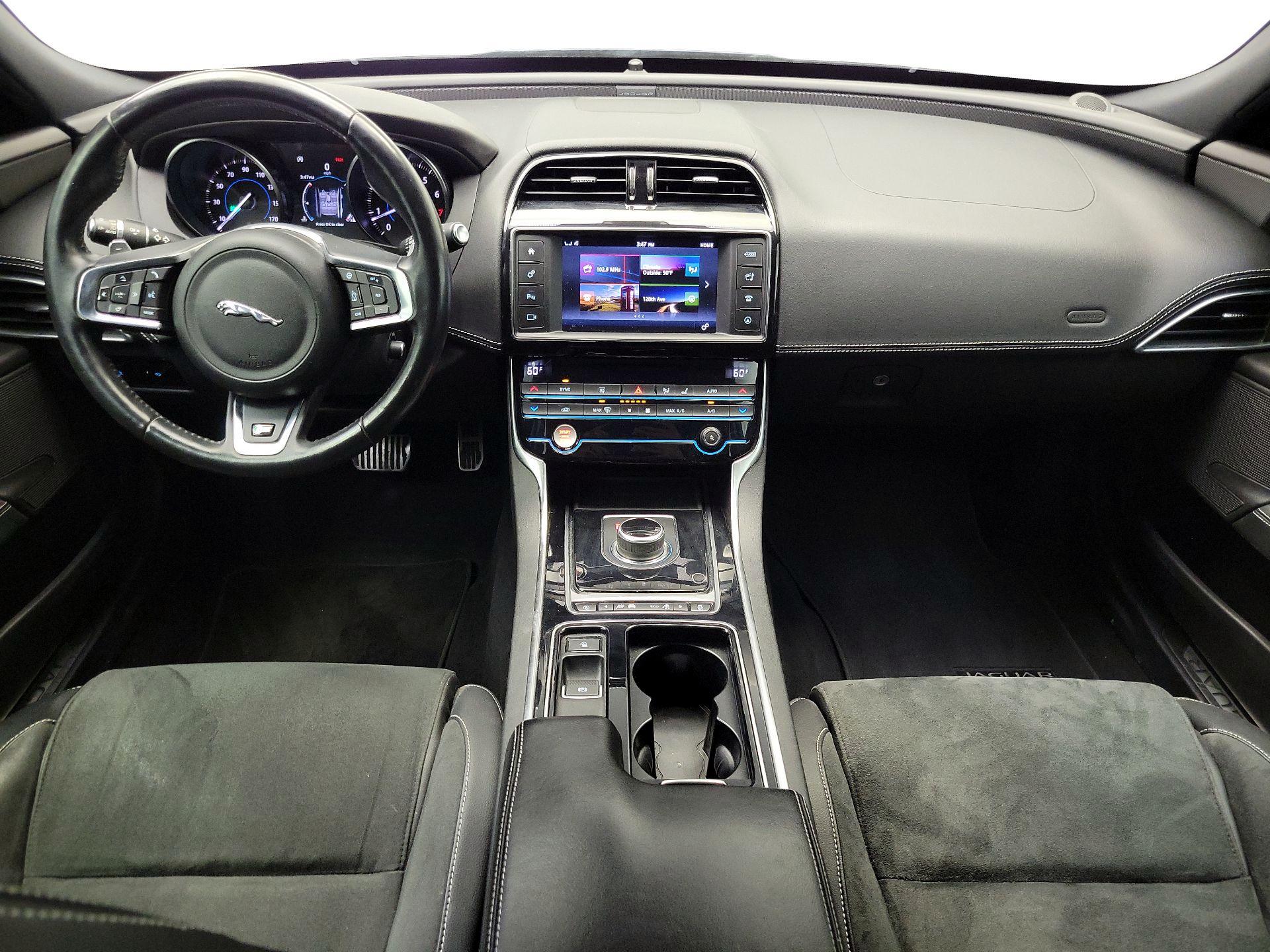 Thumbnail: 2018 Jaguar XE - 9