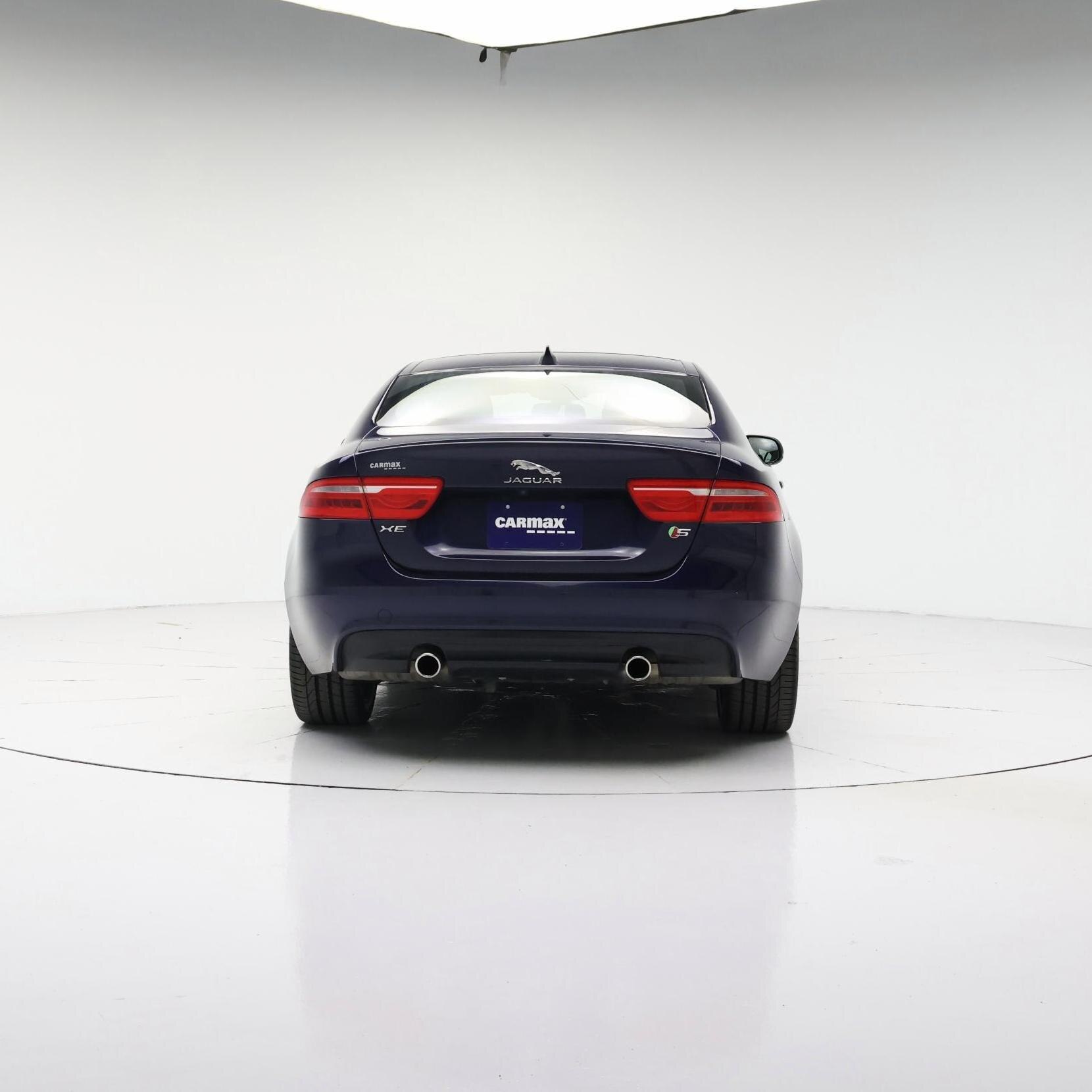 Thumbnail: 2018 Jaguar XE - 6