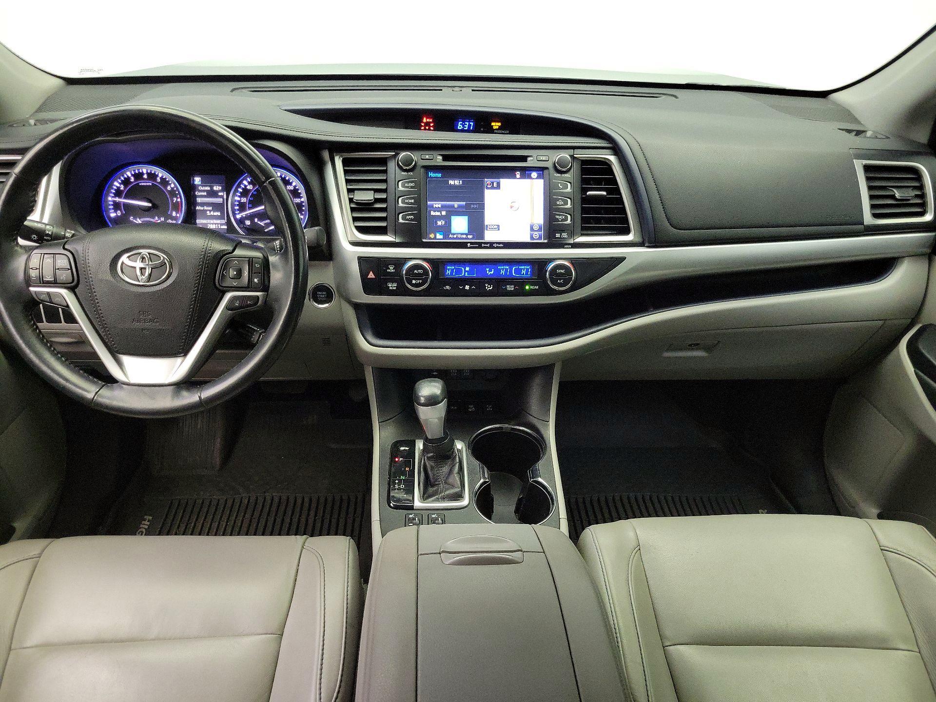 Thumbnail: 2018 Toyota Highlander - 9