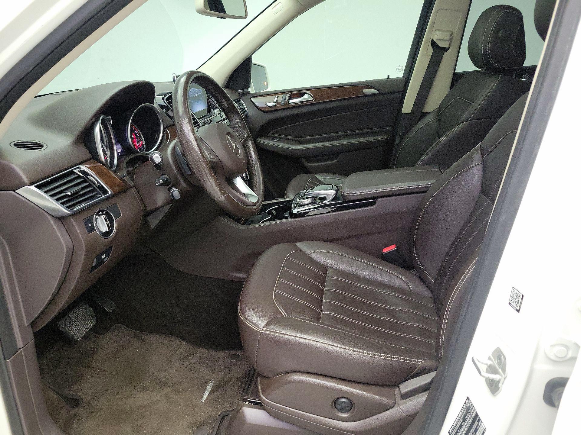 Thumbnail: 2016 Mercedes-Benz GLE - 11