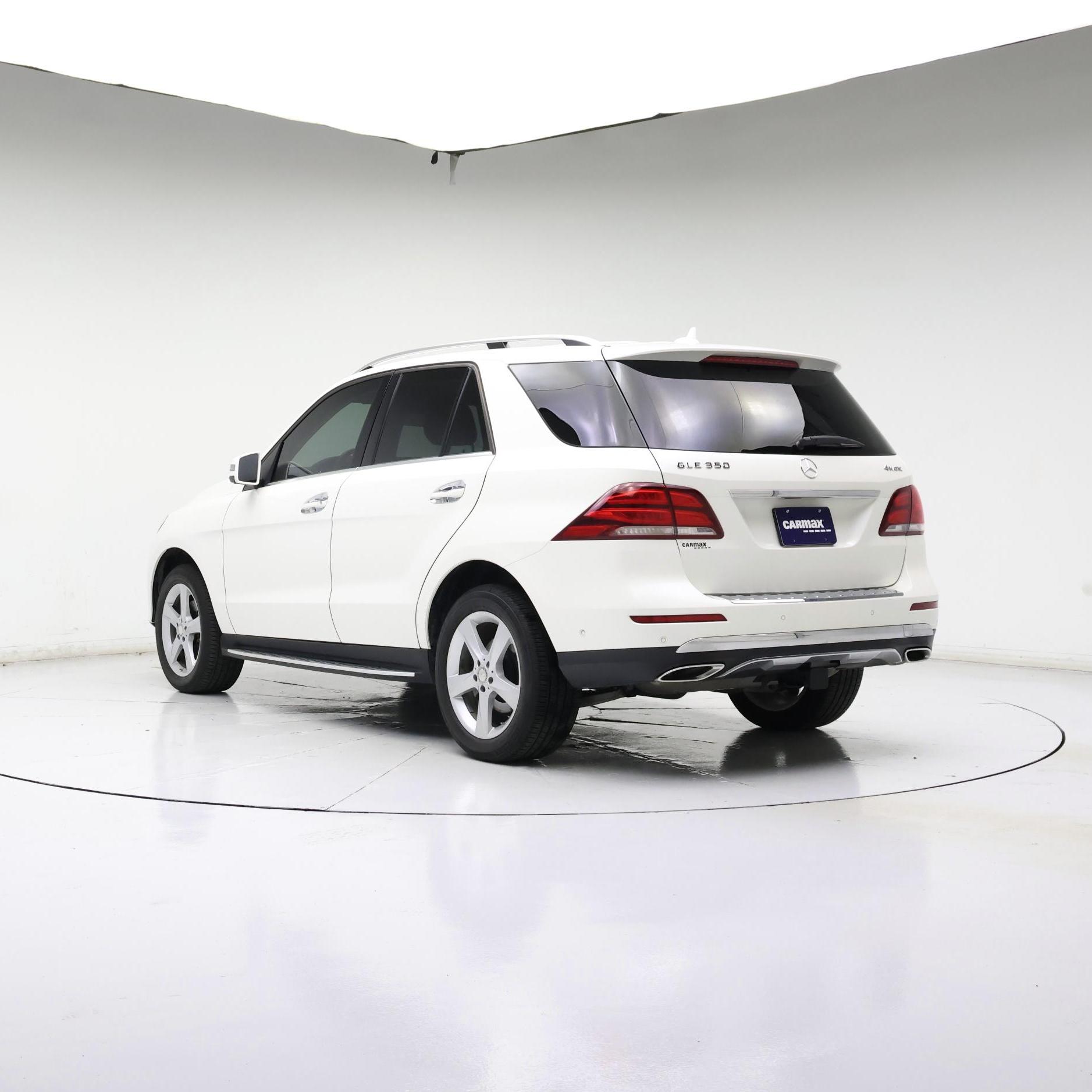 Thumbnail: 2016 Mercedes-Benz GLE - 2
