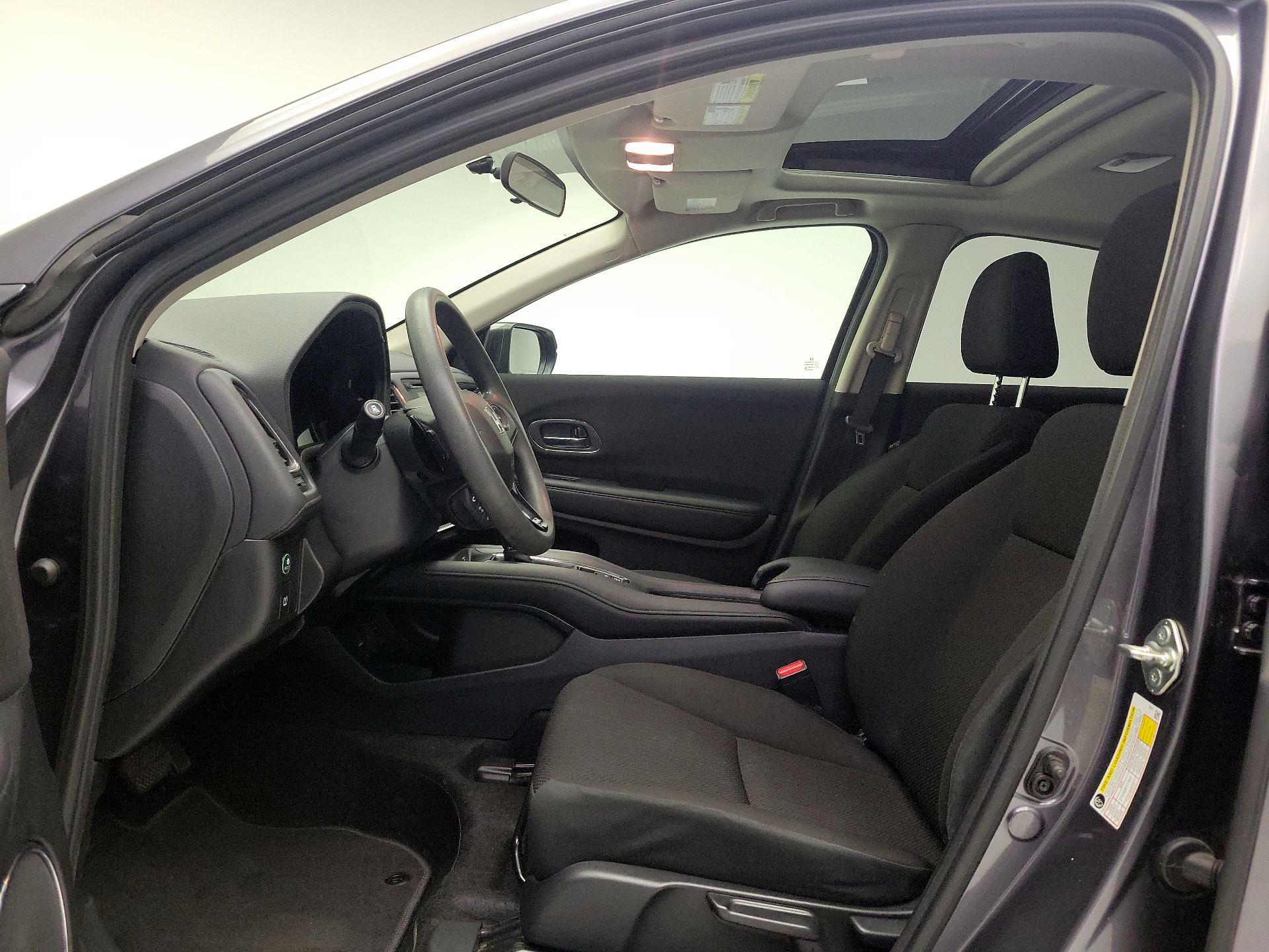 Thumbnail: 2017 Honda HR-V - 19