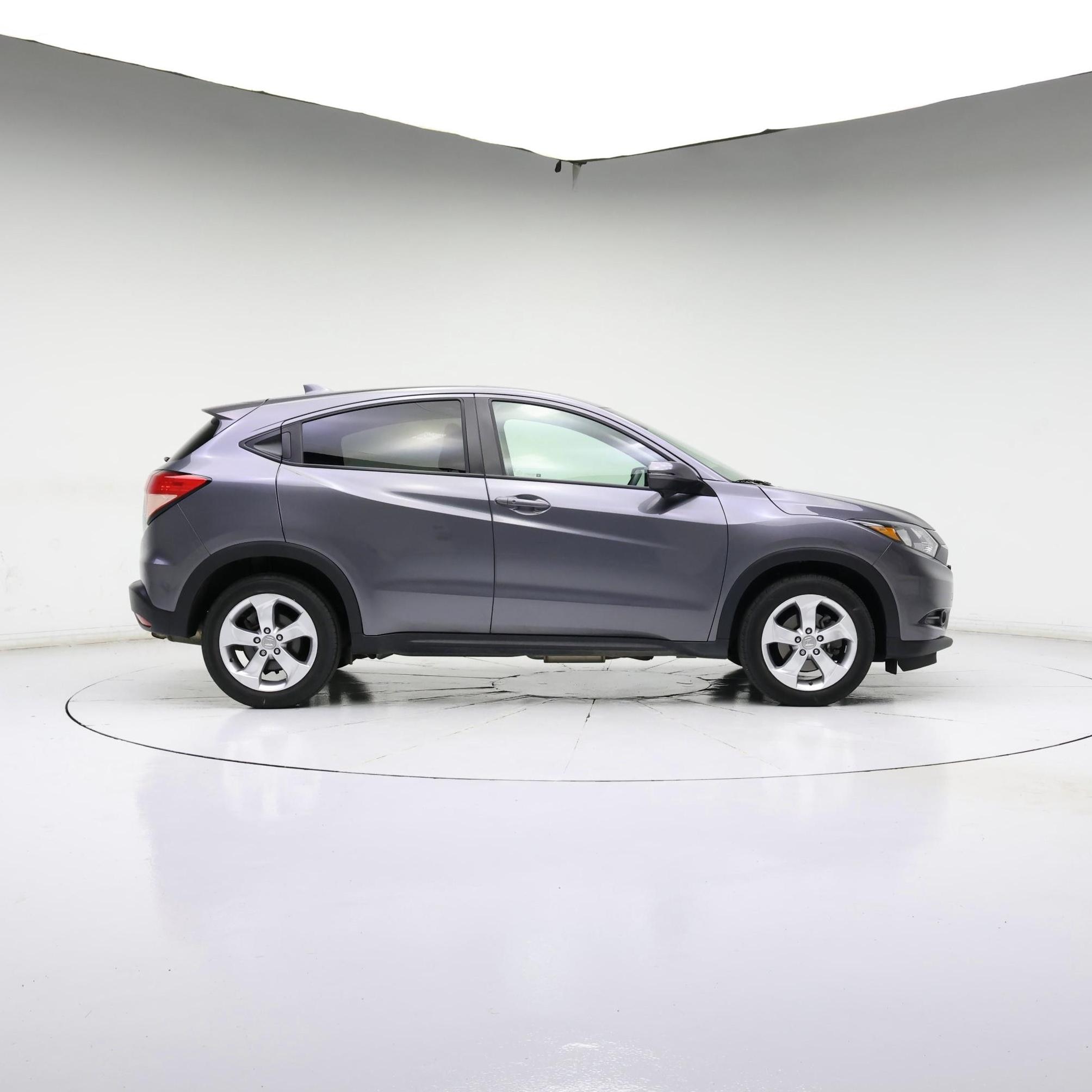 Thumbnail: 2017 Honda HR-V - 7