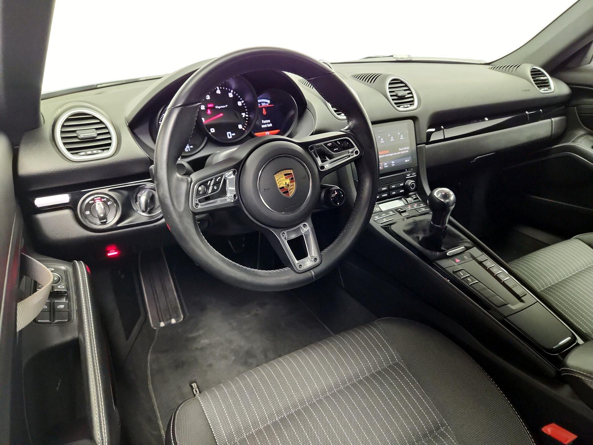 Thumbnail: 2022 Porsche 718 Cayman - 9