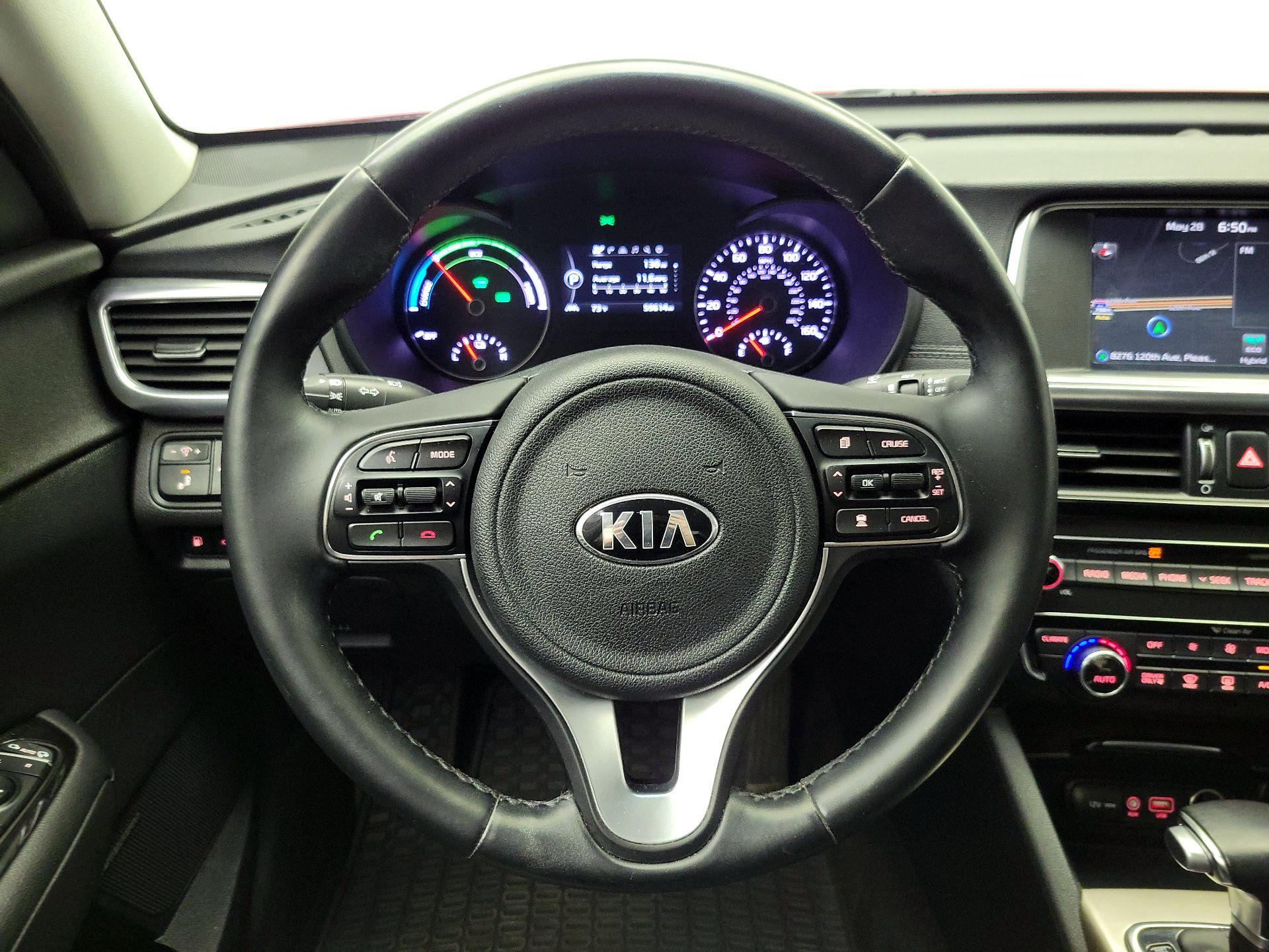Thumbnail: 2018 Kia Optima - 10