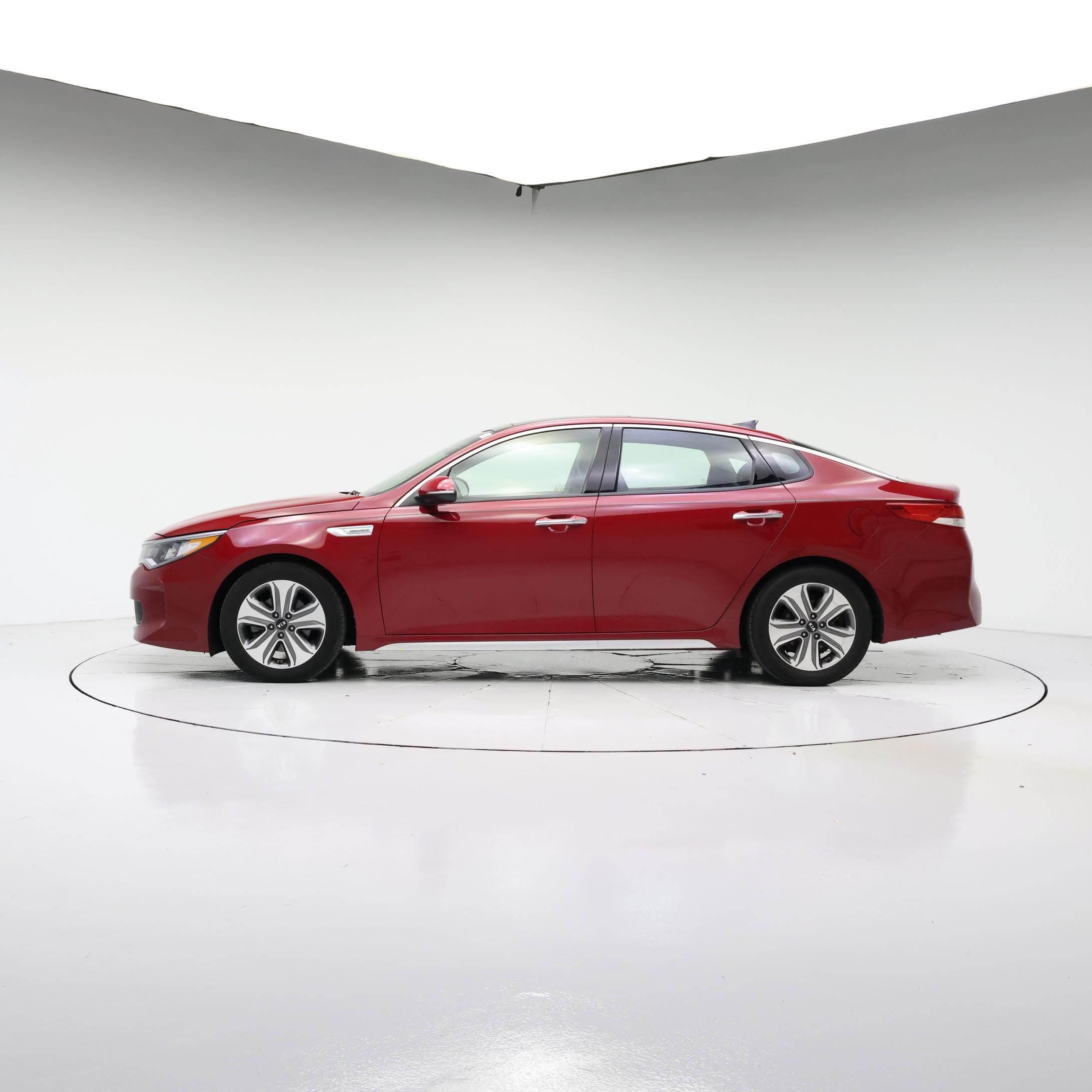 Thumbnail: 2018 Kia Optima - 3
