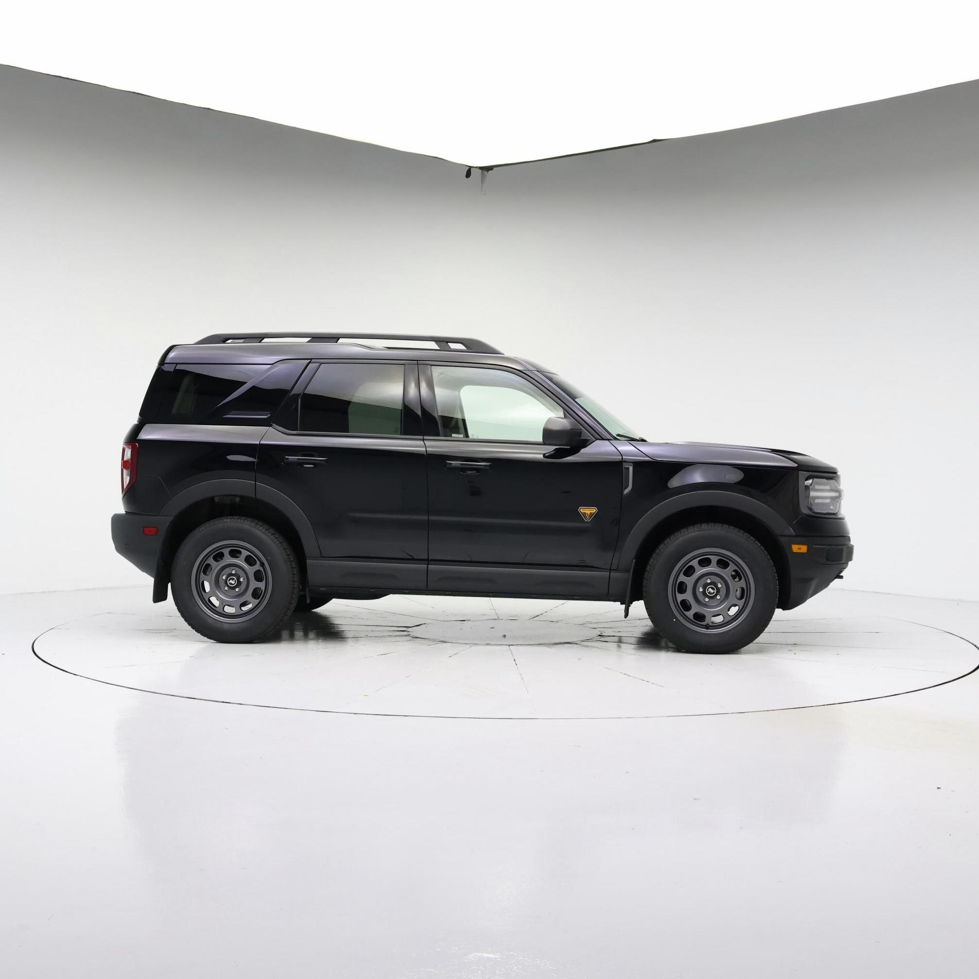 Thumbnail: 2021 Ford Bronco Sport - 7
