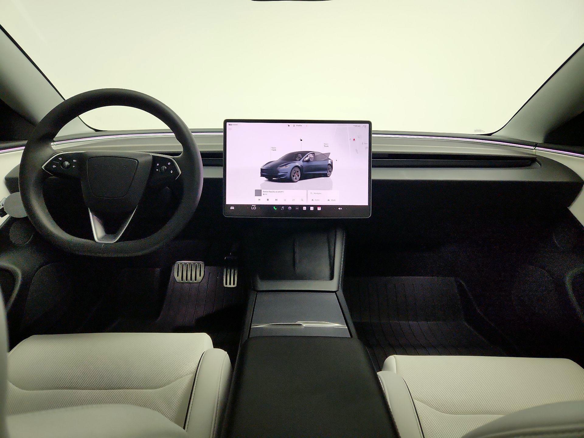 Thumbnail: 2024 Tesla Model 3 - 9